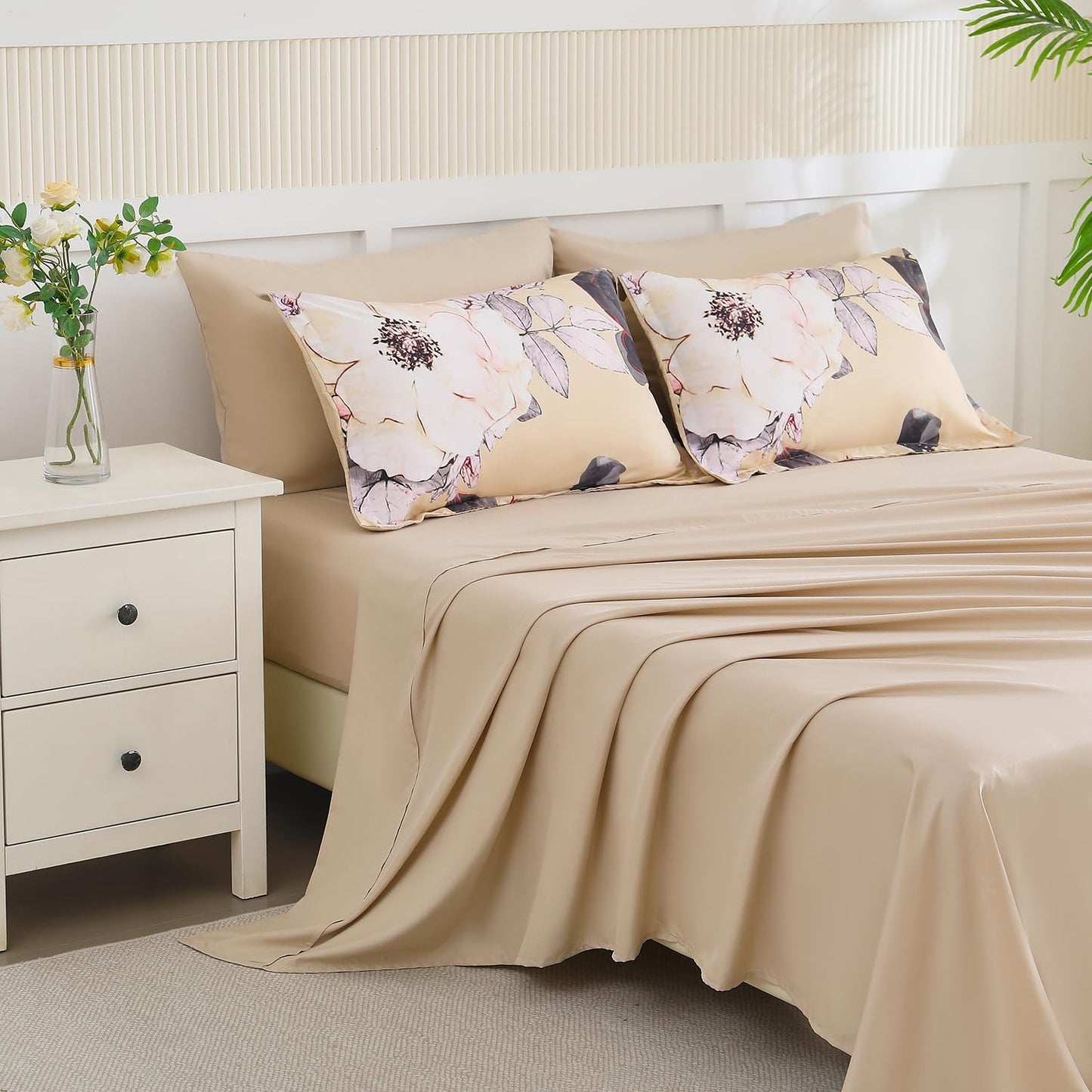 Yogeneg King Size Comforter Set 7 Piece Bed in a Bag,White Black Floral Botanical Pattern Khaki Bedding Set,Soft Microfiber Comforter with Sheet Set,All Season Bed Set(Khaki,King)