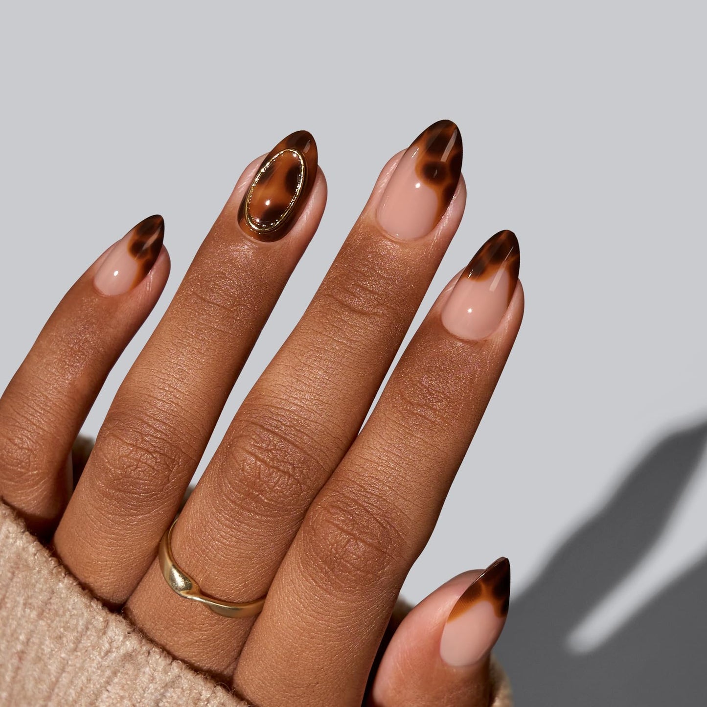 BTArtbox Press On Nails Almond - Amber Hoops, Tortoise Shell Short French Tip Press On Nails with Glue and Adhesive Tabs for Women, Soft Gel Glue On Nails in 16 Sizes - 32 Stick On Nails Kit