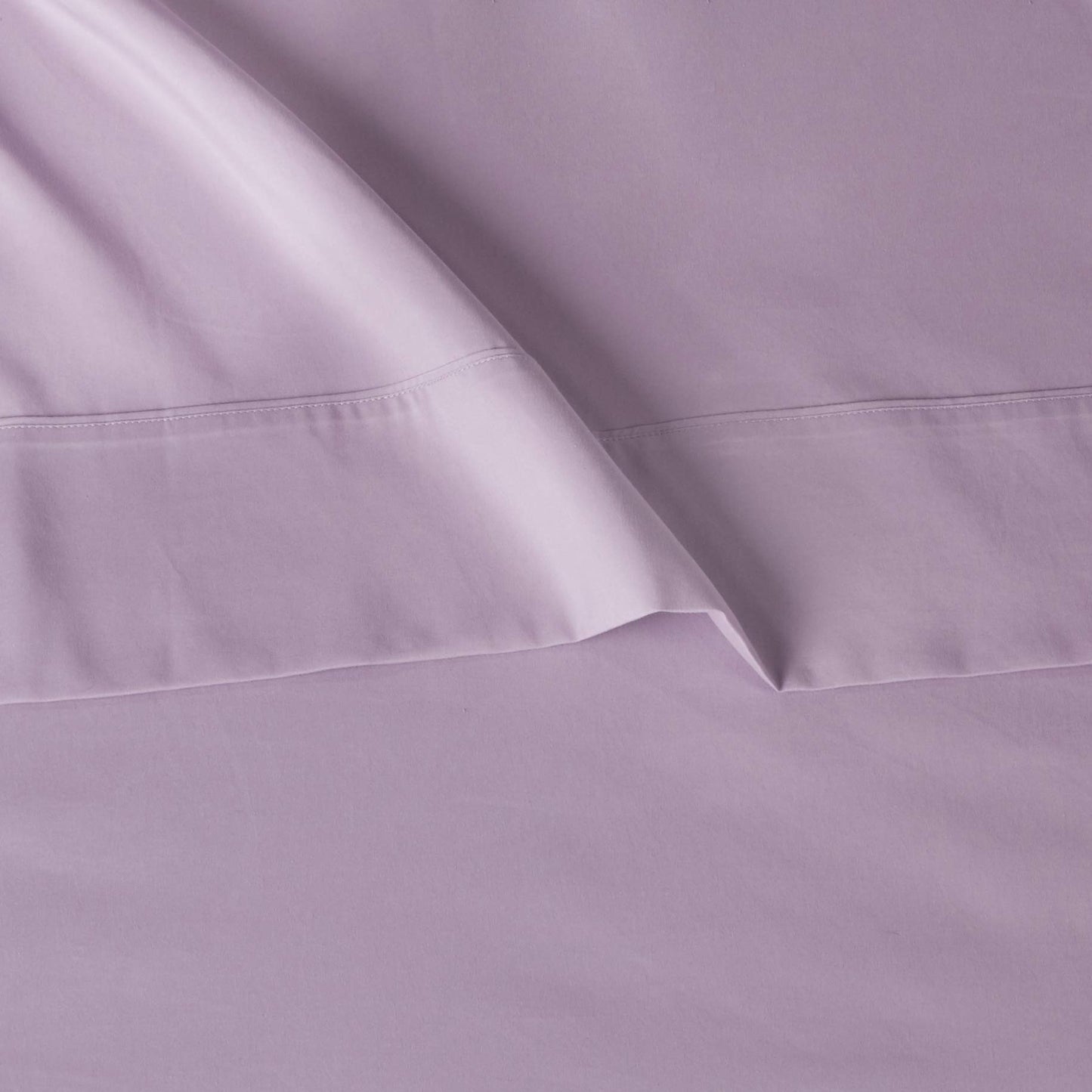 Amazon Basics Lightweight Breathable Ultra-Soft Wrinkle-Free Microfiber 4-Piece Bed Sheet Set with 14-Inch Deep Pockets, Full, Frosted Lavender, Solid