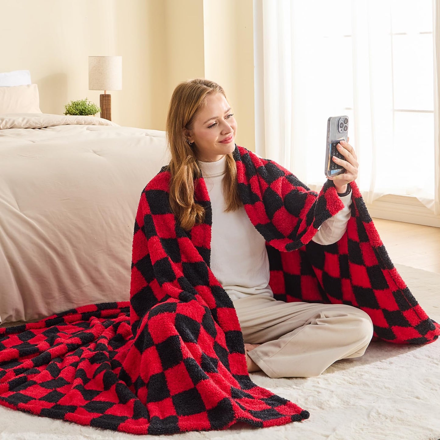 NEWCOSPLAY Knitted Red Black Checkered Blanket Super Soft Plush Throw for Couch Fuzzy Fluffy Microfiber Lightweight Blanket for Bed Sofa All Season Use (Red Black, Throw(50"x60"))