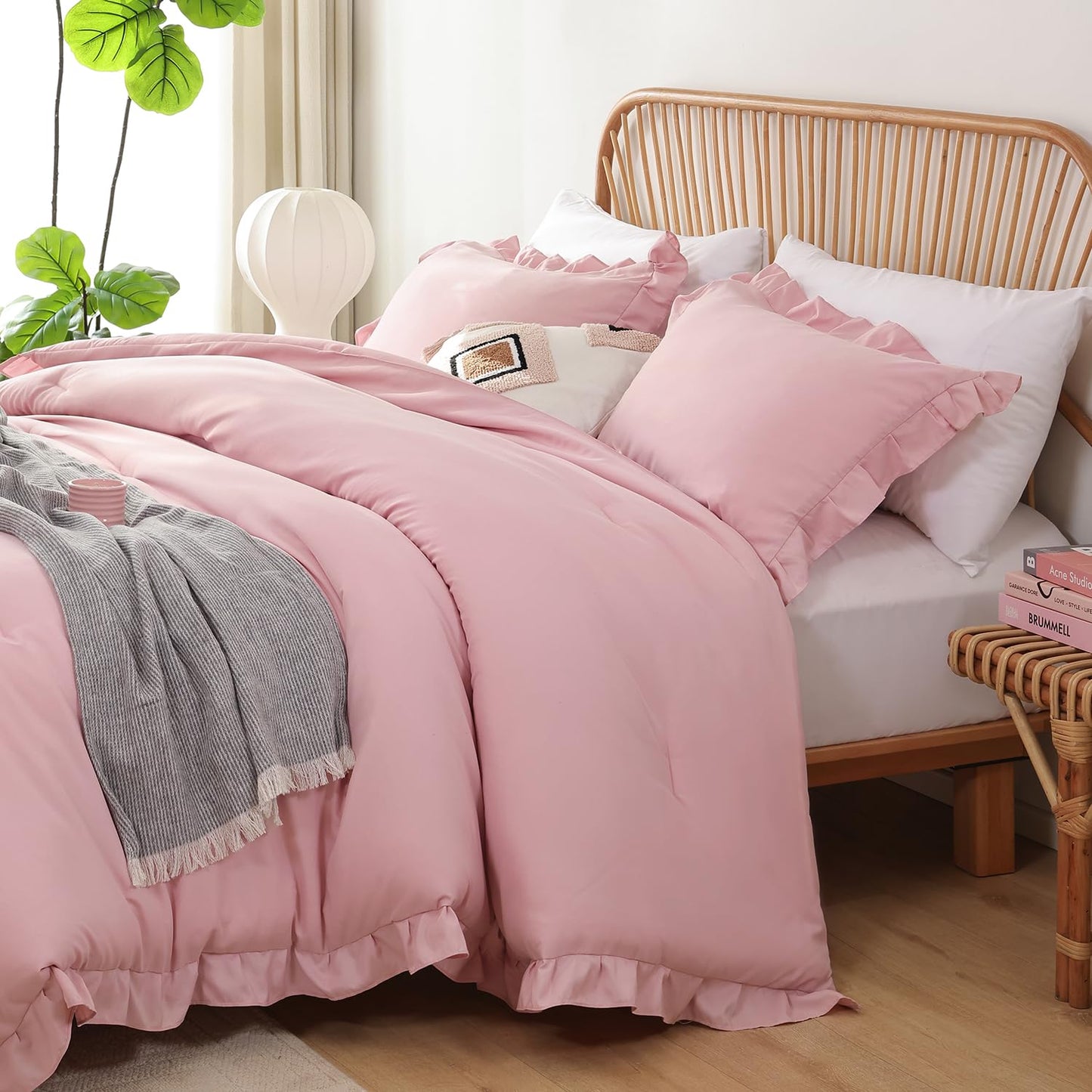 JANZAA Baby Pink Comforter Set Queen – Soft Microfiber, Lightweight All Season Bedding, Ruffle Shabby Chic Aesthetic, Breathable Cozy Bed Set with 2 Pillow Shams, Machine Washable