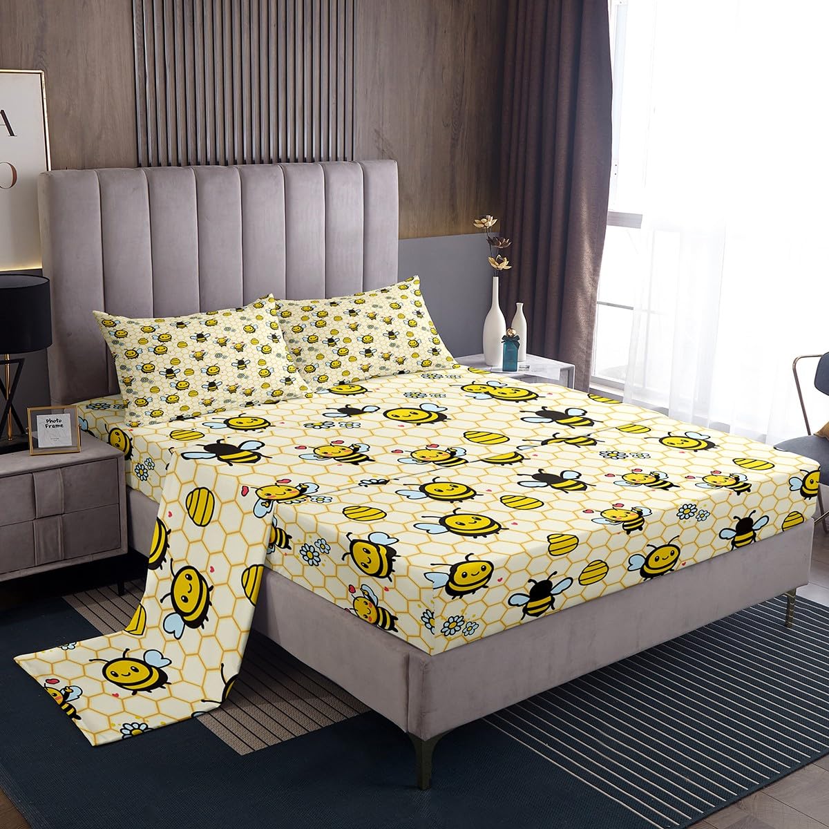 Cute Bees Sheet Set Full Size,Cartoon Bee Daisy Bed Sheets for Kids Boys Girls Child,Farmhouse Flowers Bedding Set,Geometric Honeycomb Fitted Sheet + Flat Sheet + 2 Pillowcases Bedroom Decor