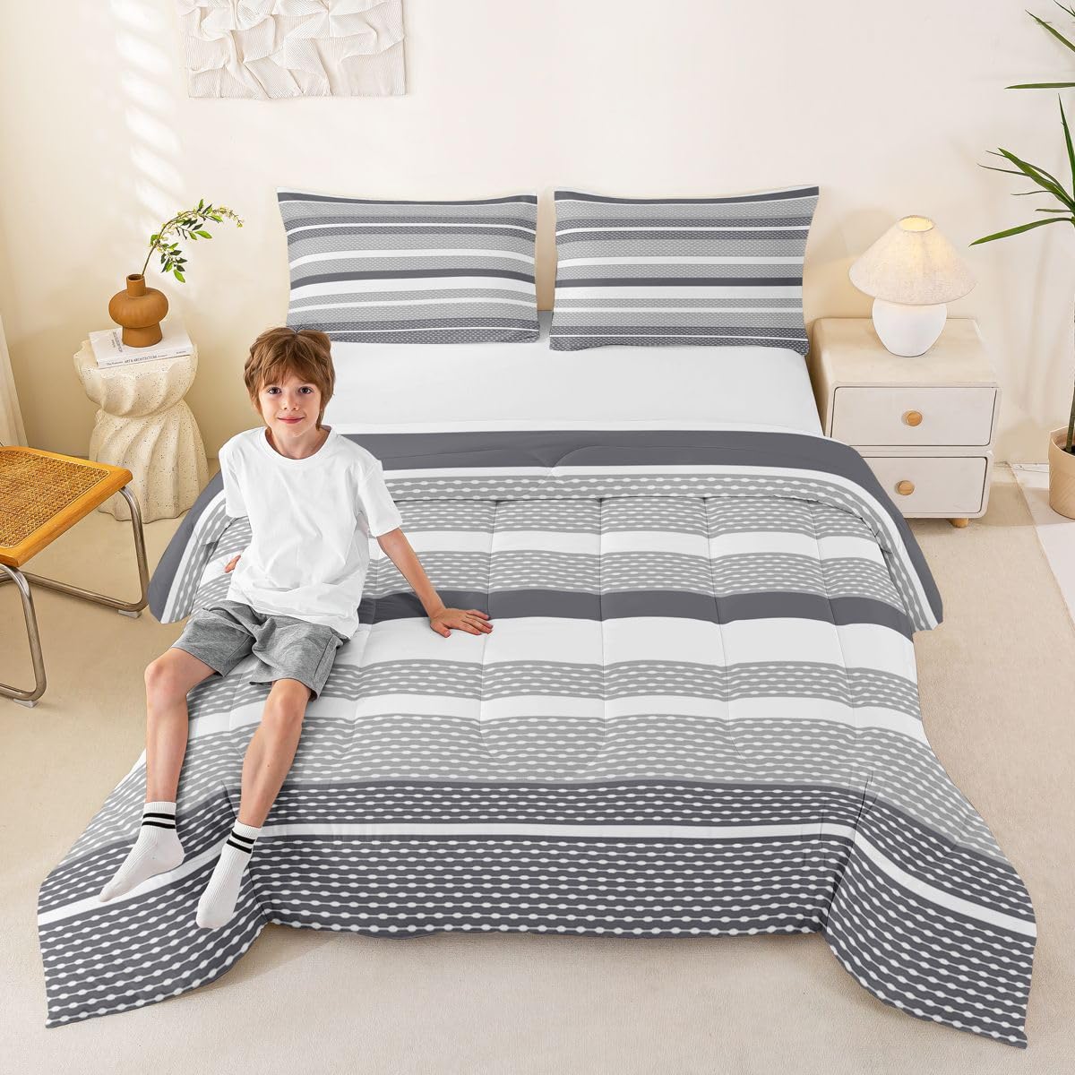 jejeloiu Black White Grey Stripes Bedding Set King Size Geometric Comforter Set for Kids Patchwork Striped Comforter Women Men Teens Ultra Soft Line Modern