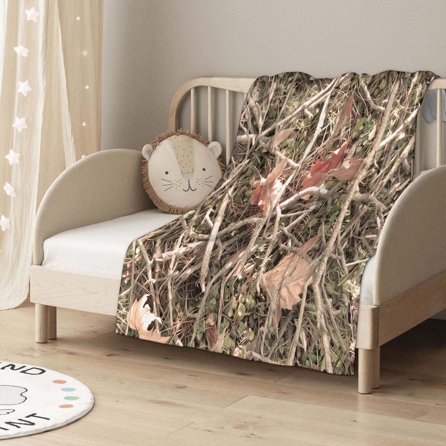 Throw Blanket 50x60 Inch,Camouflage Camo Forest Cozy Soft Lightweight Fuzzy Flannel Blanket 60x50 Inch Suitable for Couch Bed Sofa Living Room in All Seasons