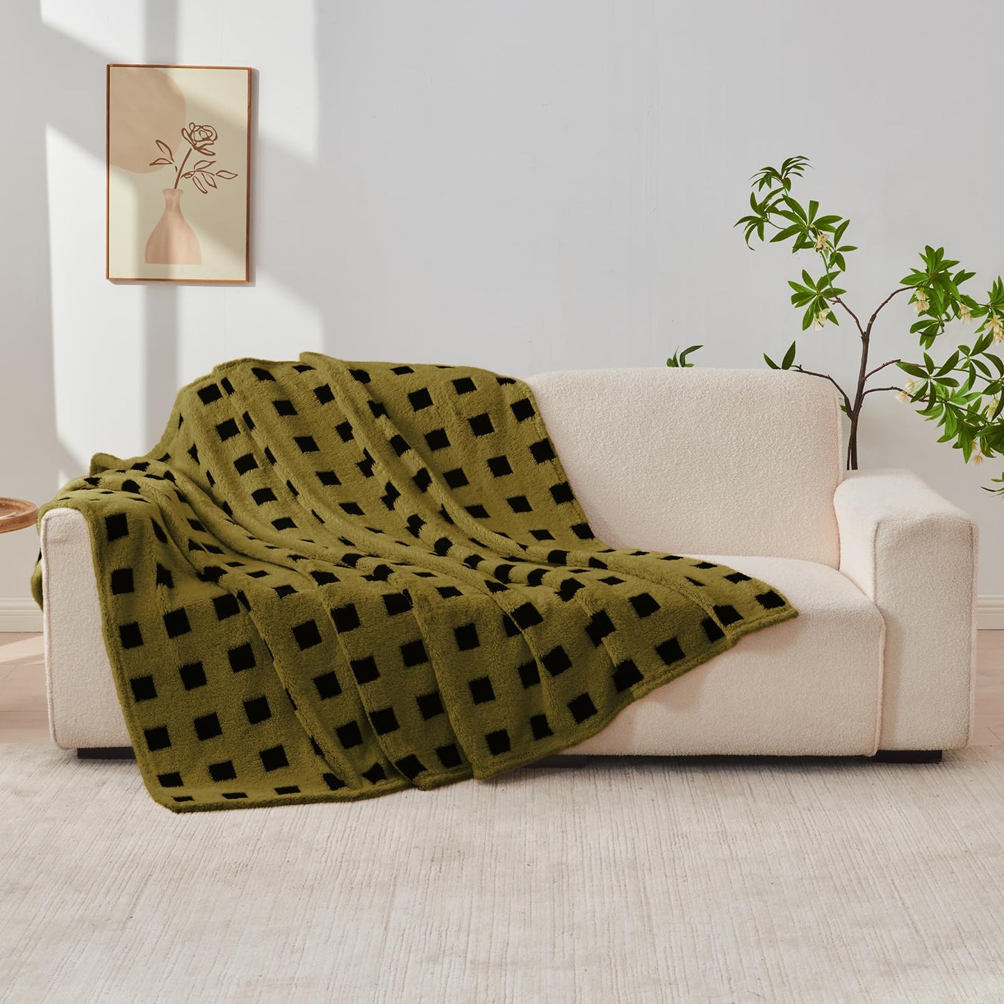 PLEVONITH Fleece Blanket for Couch for Bed320GSM - Olive Green Checkered Blanket Throw, Christmas Blanket Cozy Blankets for Women Gift, 50x60 Inches