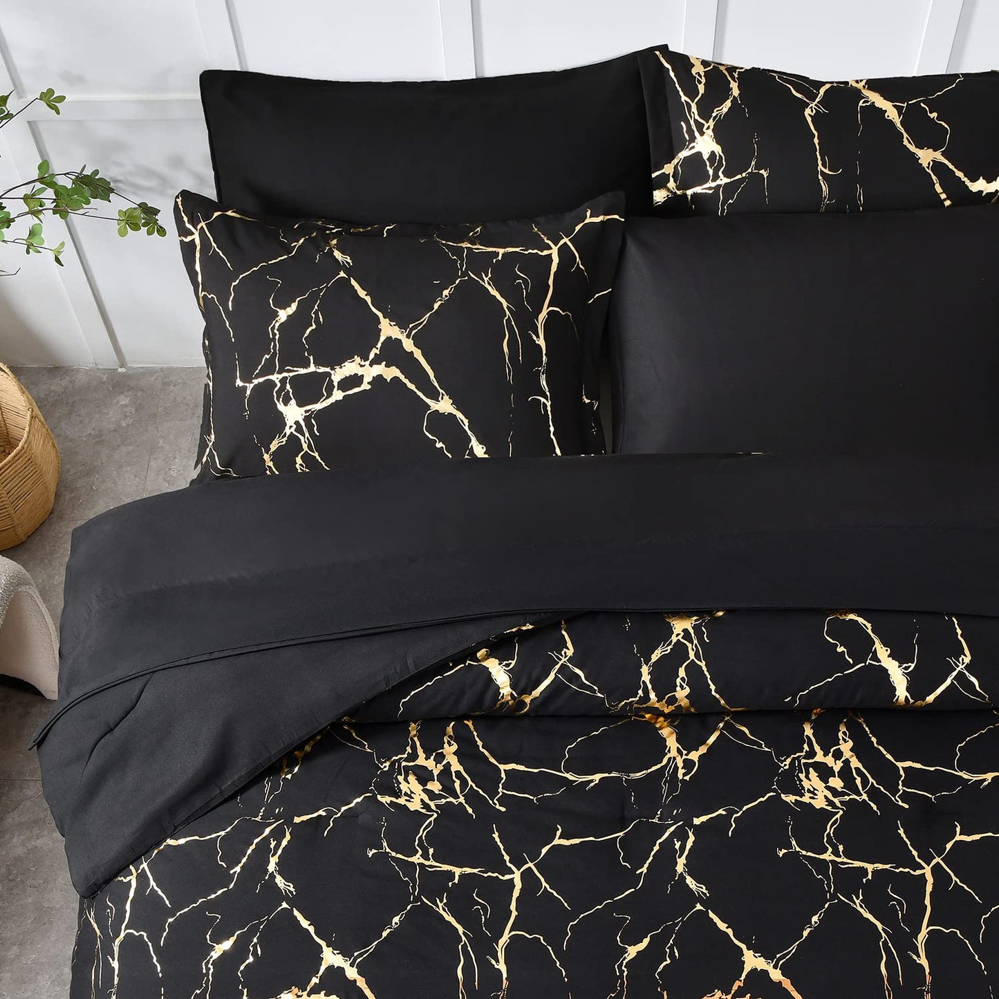 Yogeneg Gold Metallic Marble King Size Comforter Set,7 Piece Bed in a Bag,Foil Print Glitter Black Comforter and Sheet Set,All Season Soft Microfiber Complete Bedding Sets(Black,King)