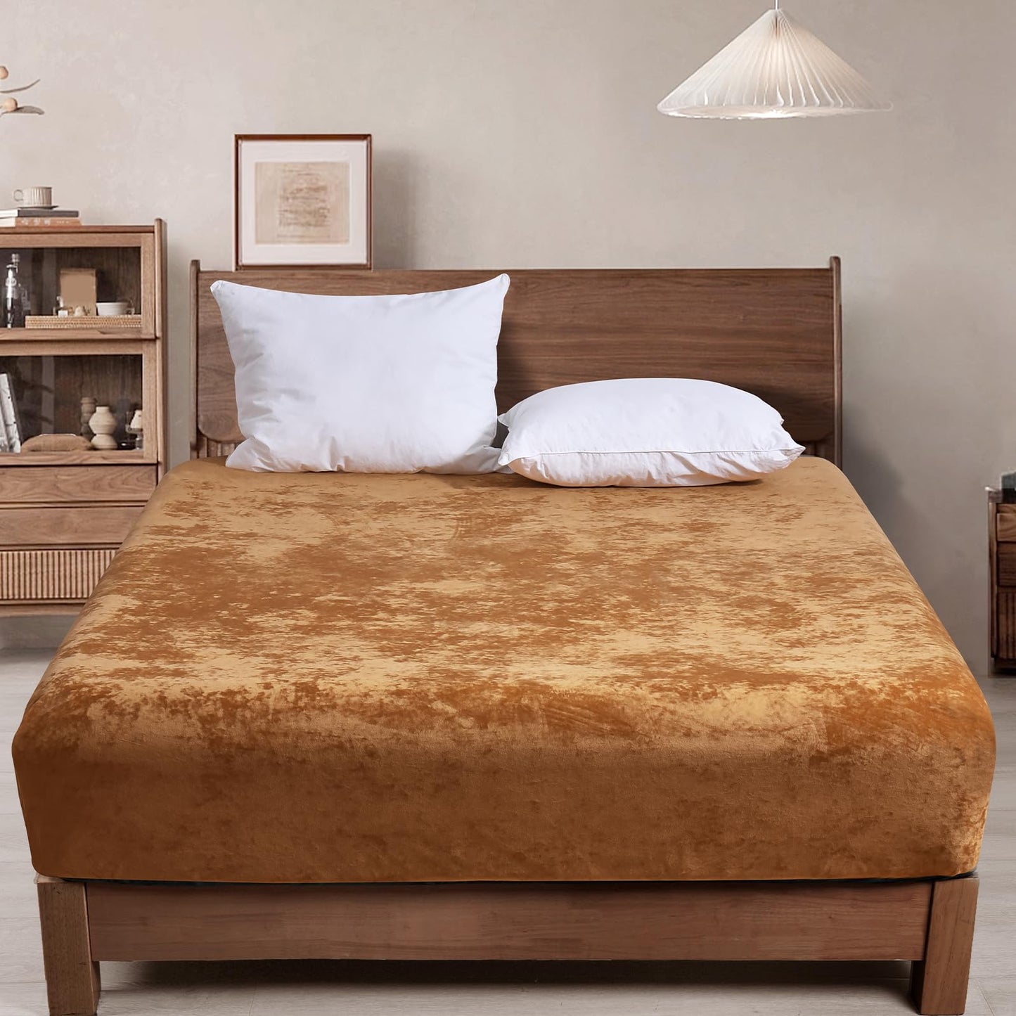 PHF Truly Velvet Fitted Sheet Only Queen Size, Luxury Super Soft Cozy Fuzzy Fleece Bottom Sheet, Deep Pocket Up to 16",Strenghth Elastic Band,Suitable for Fall Winter Spring,No Pillowcases,Brown Sugar