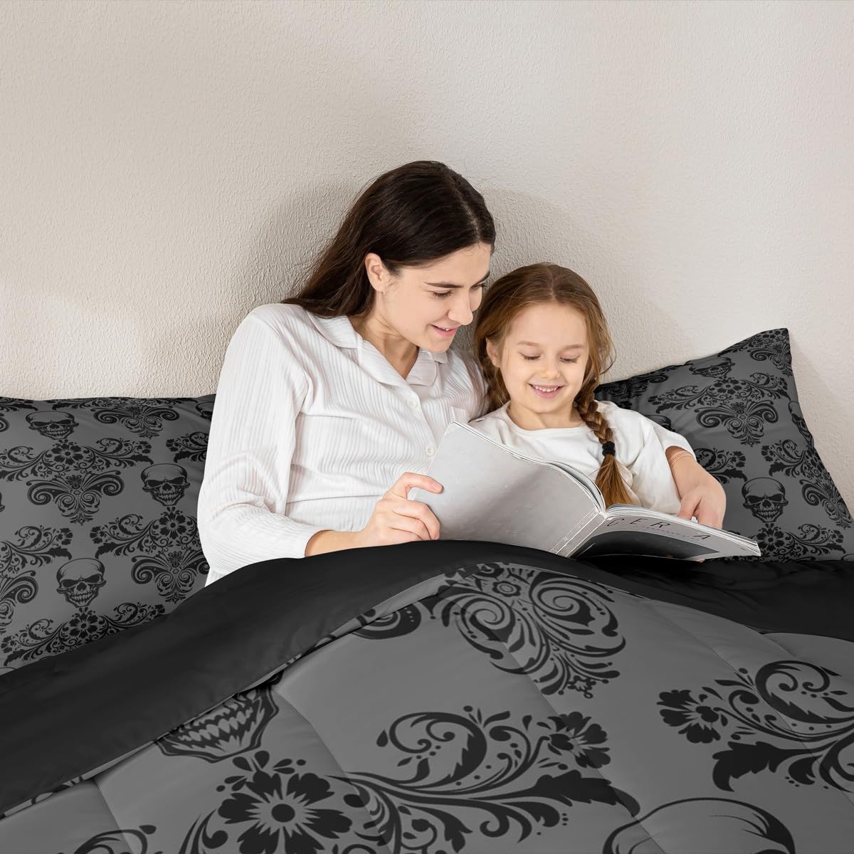 jejeloiu Queen Size Damask Print Bedding Set for Kids Boys Girls Gothic Sugar Skull Comforter Set Deep Grey Duvet Quilt Bedroom Decor Soft Lightweight Microfiber 3Pcs