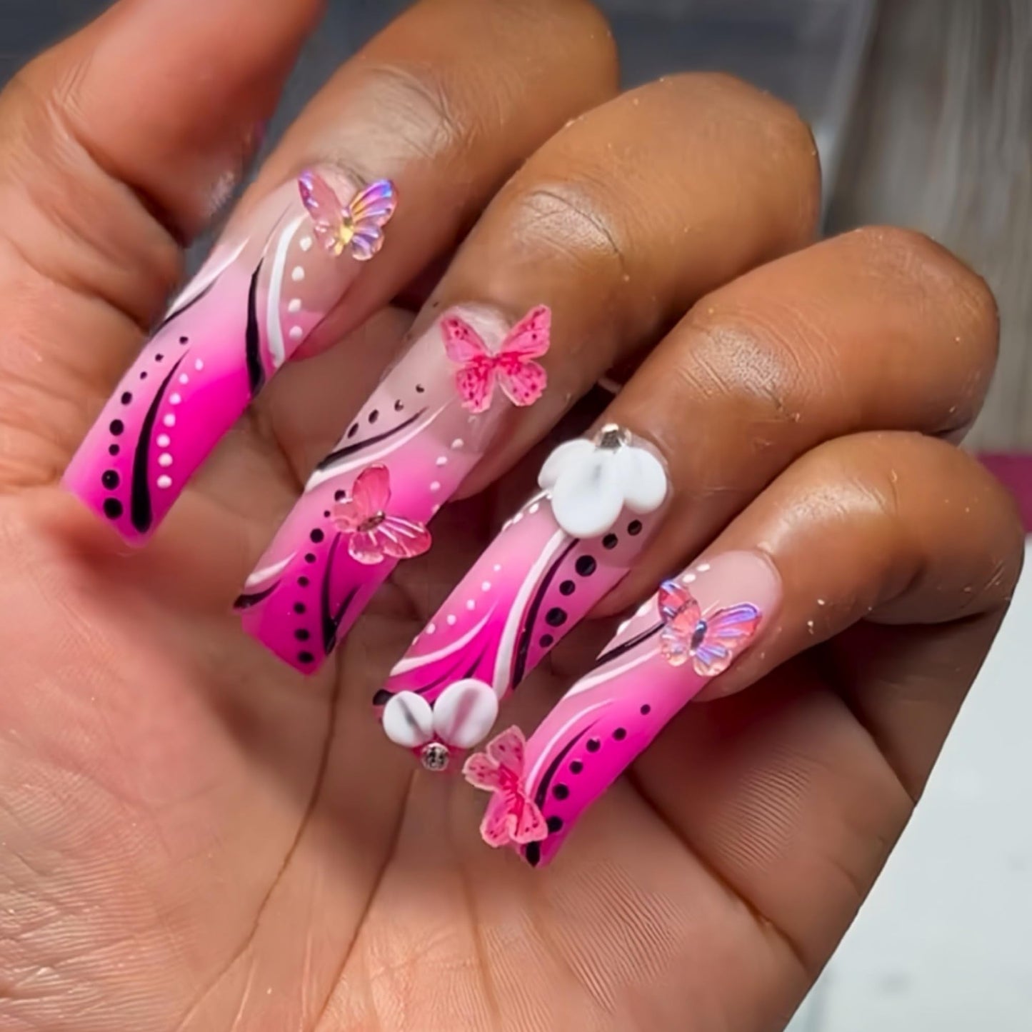 Curved Press on Nails Long Fake Nails Pink Artificial Nail Floral and Rhinestones Designs Stick on Nail for Women 24pcs