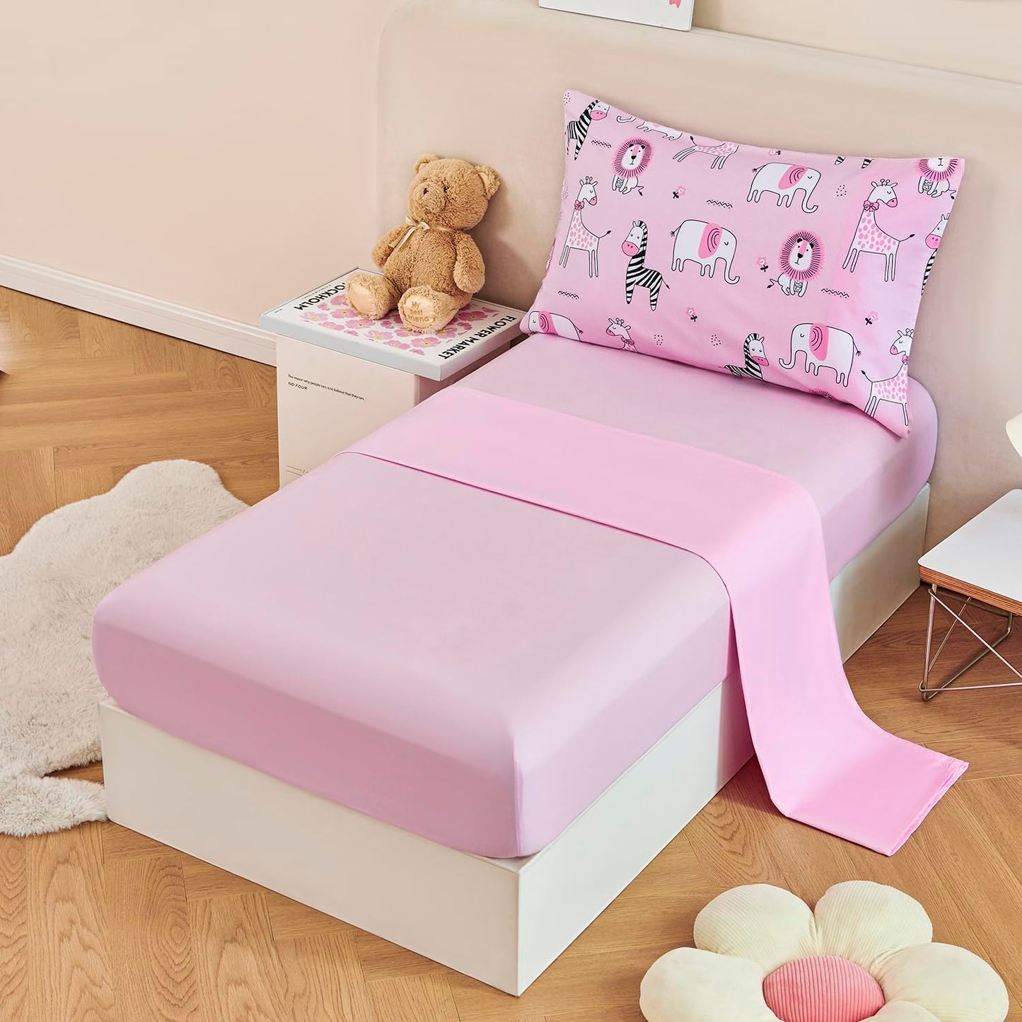 URBONUR 4-Piece Toddler Bedding Set - Ultra Soft Cartoon Pink Zoo Animals Girls Toddler Comforter Set - Include Comforter, Flat Sheet, Fitted Sheet and Reversible Pillowcase, Pink Animal