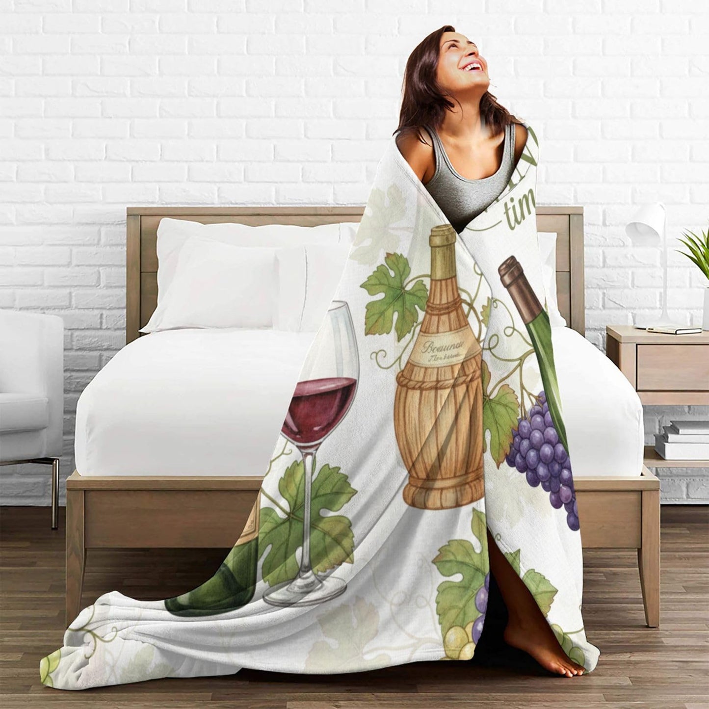 Fleece Throw Blanket for Couch, Wine Time Grapes Soft Fuzzy Cozy Blankets Warm Lightweight Flannel Throws for Bed, Sofa, Travel, All Seasons 50x40 Inches