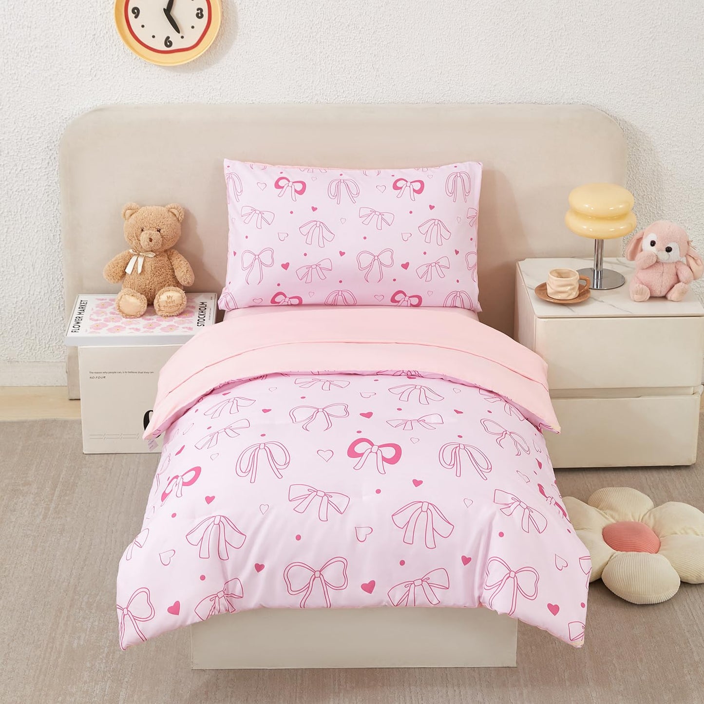URBONUR 4 Piece Toddler Bedding Set - Soft and Breathable Crib Bedding Set for Girls, Includes Comforter, Fitted Sheet, Flat Top Sheet and Envelope Pillowcase, Pink Bow