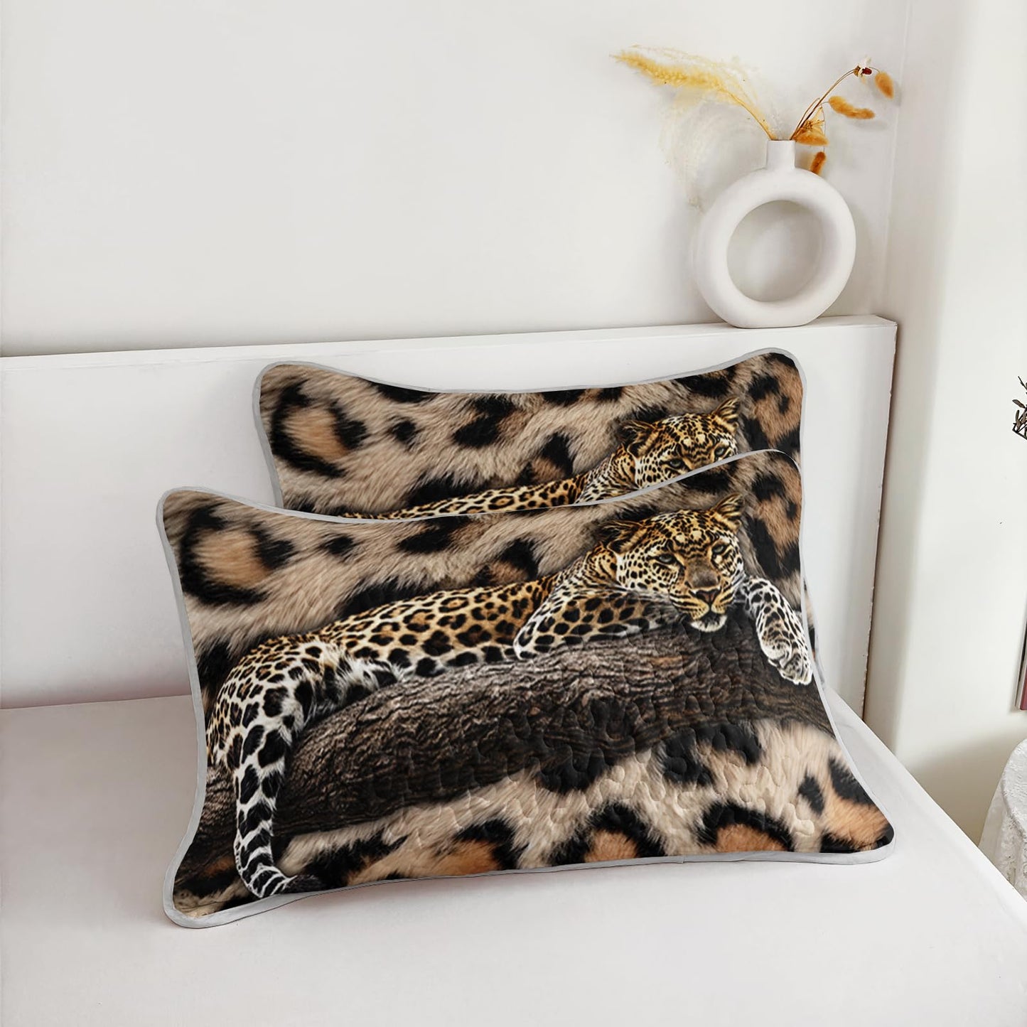 AILONEN Leopard Print Quillt Set King Size,Safari Cheetah Black Brown Bedspread Coverlet for Boys Men,Western Bedding Print Quilt,2 Pillowcases,3-Piece
