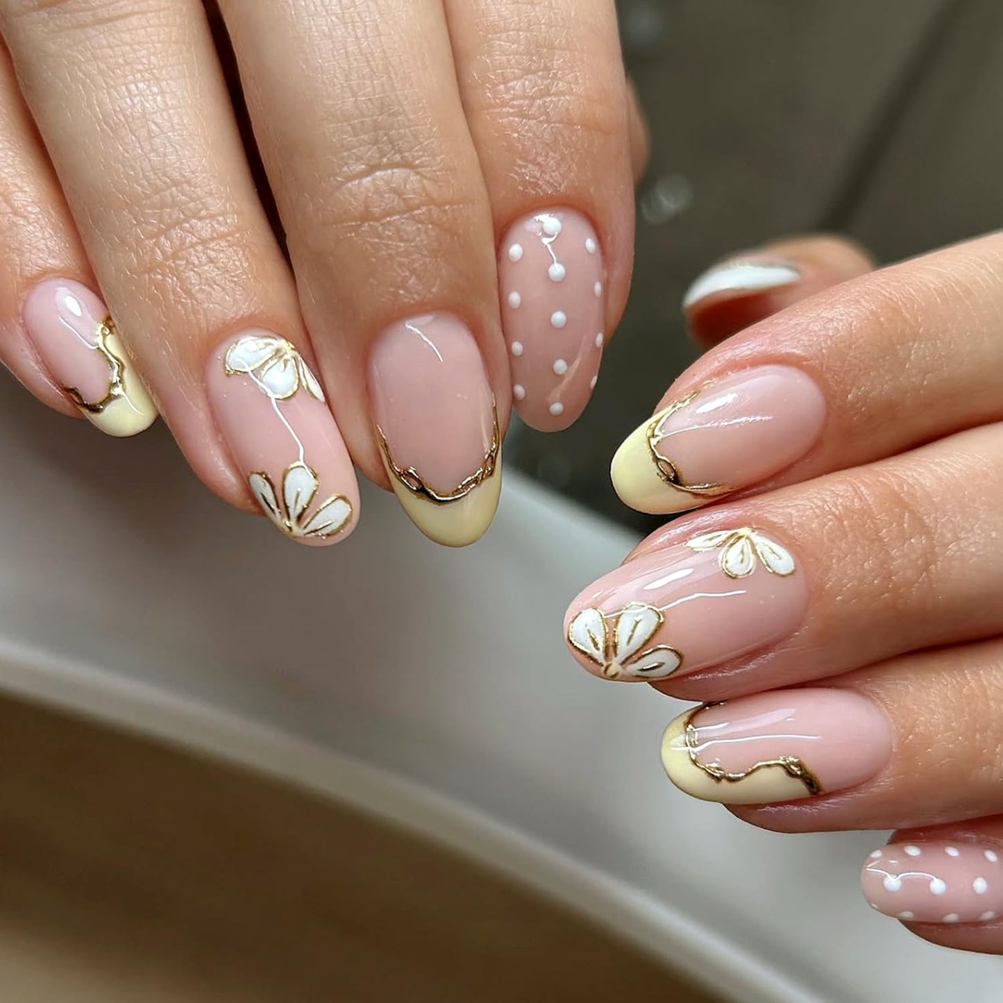 Short Oval Press On Nails Nude Pink, Yellow French Tip Fake Nails with Hand Painted Flower and Gold Outline, Cute Polka Dot Glossy Stick On Nails Reusable Full Cover False Nails for Women
