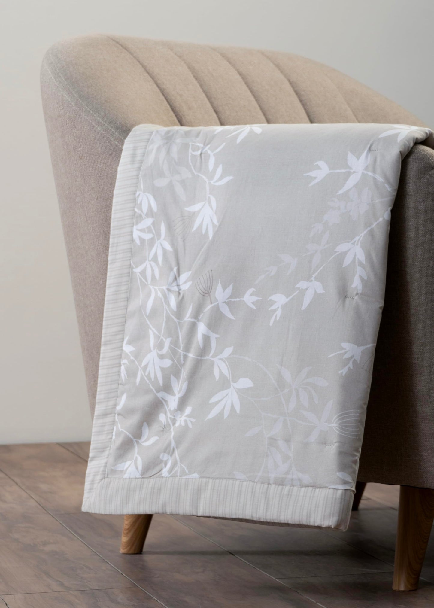 Maison d' Hermine Throw Blanket for Couch Lightweight Soft Warm Breathable Cotton Throw Blankets for Bed Girls Boys Women Men Gifts Sofa Travel Living Room Spring Summer (Louxor, 60" X 80")