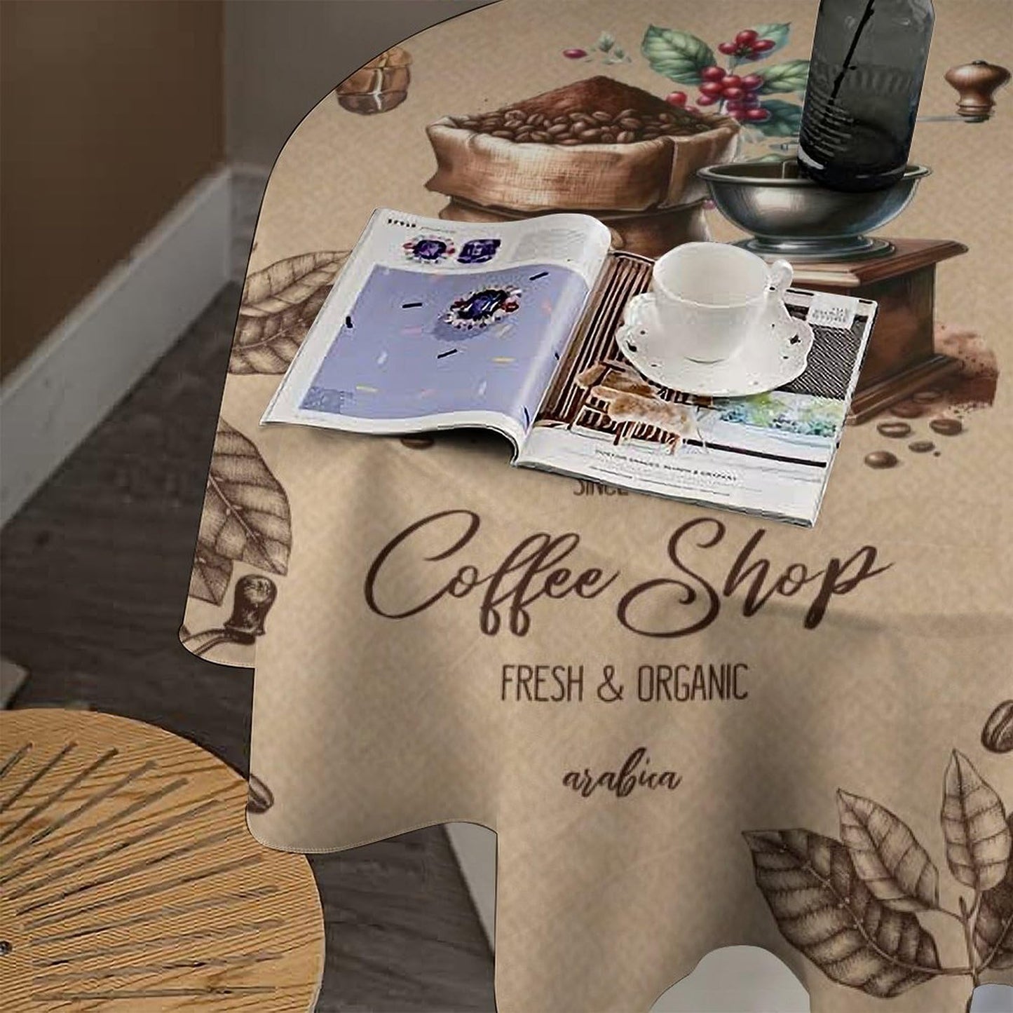 GoDazzling Coffee Modern Kitchen Round Tablecloth, Retro Country Brown Coffee Latte Bean Pattern Print Tablecloth for Home Party Dining Room Kitchen Decor 36Inch(90cm)