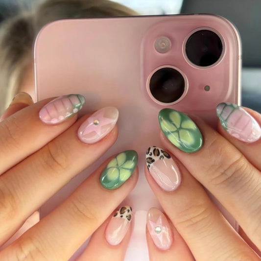 BABALAL Press on False Nails Short Oval Fake Nails Green French Tip Glue on Acrylic nails Flower Star Y2k Cow Print with Design 24Pcs Round Full Cover Stick on for Women Girls