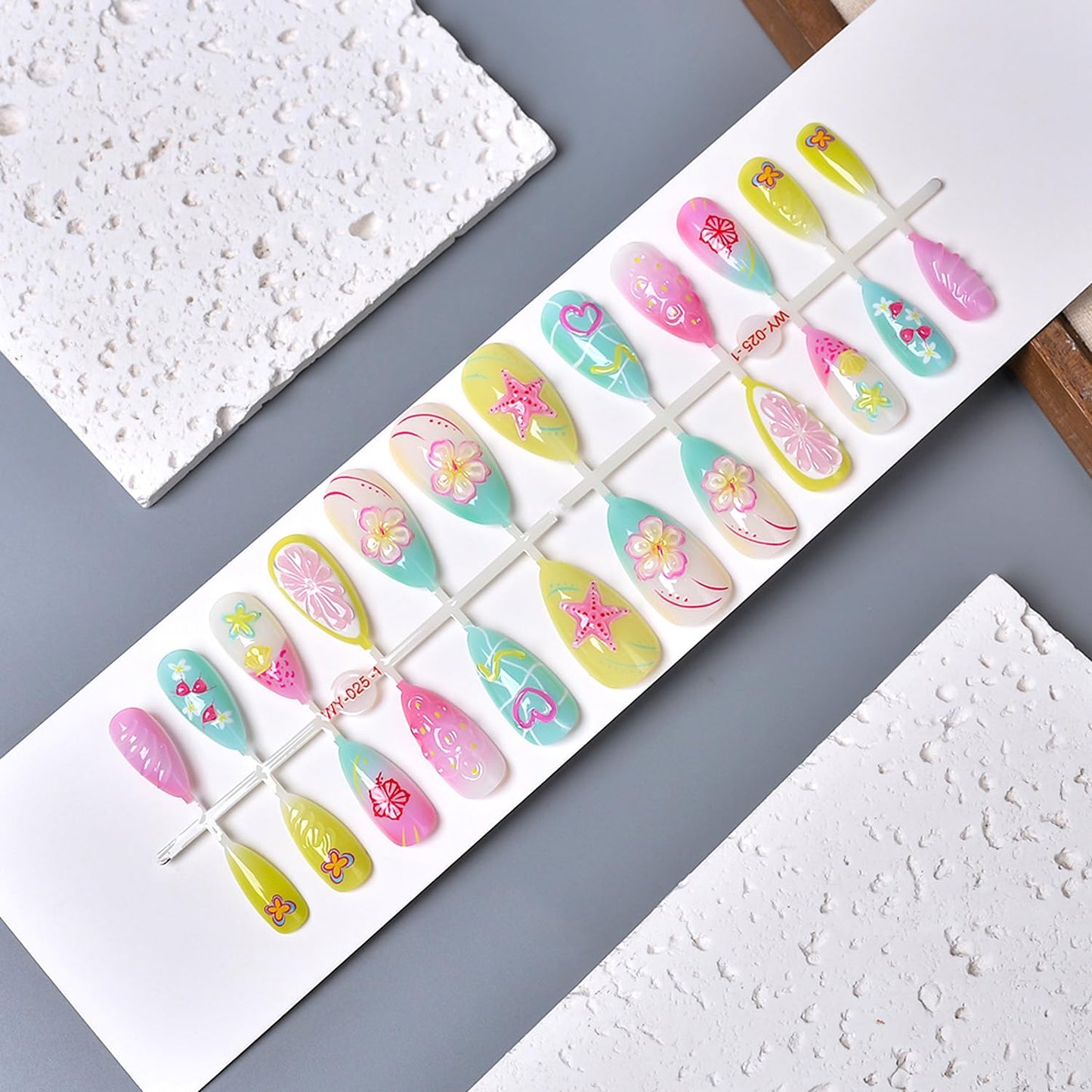 24Pcs Summer Colorful Press on Nails Medium Almond Fake Nails 3D Cute Flower Fruit with Pearl Design,Beach Starfish False Nails Full Cover Glue on Nails Artificial Acrylic Nails Handmade DIY for Women