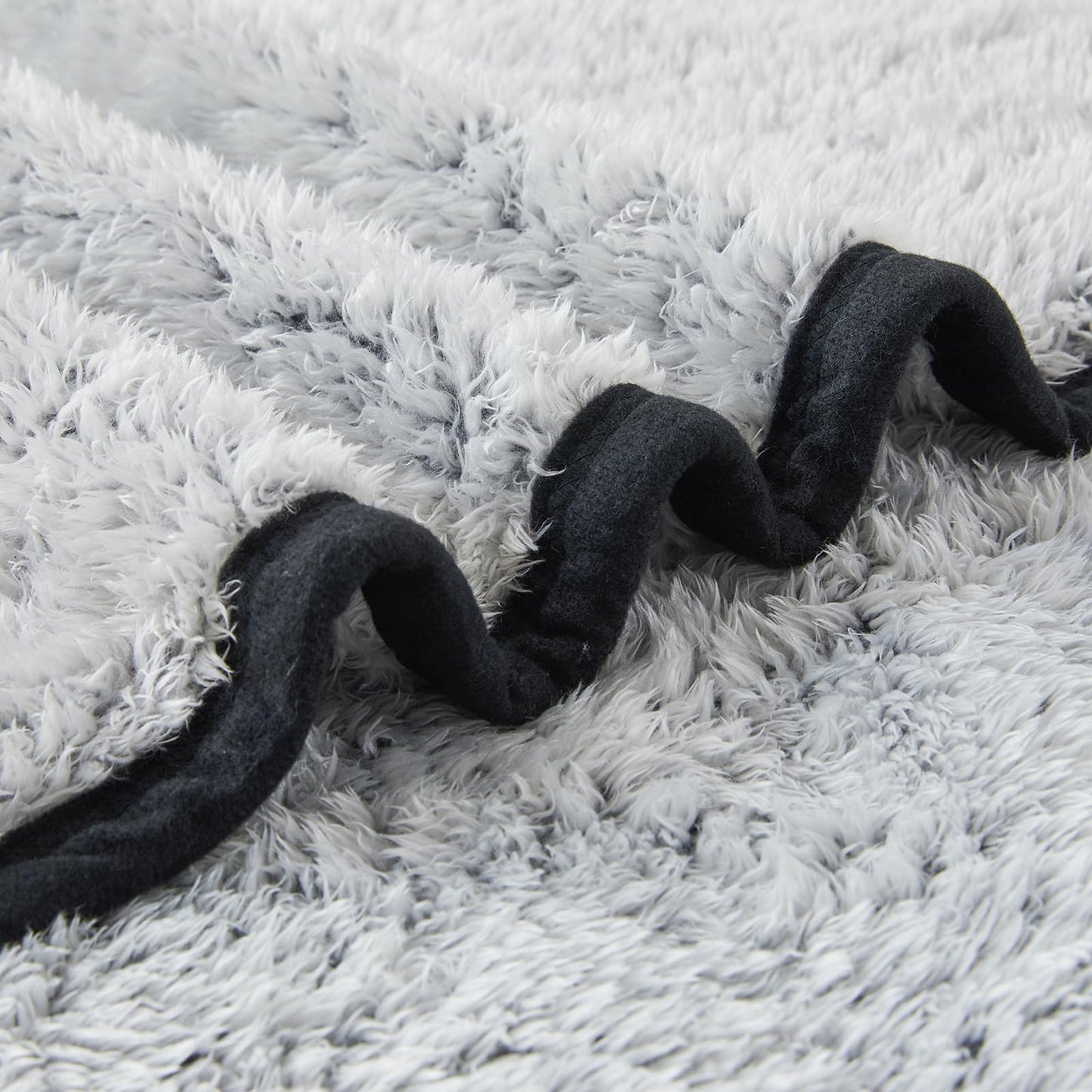 EMME Soft Sherpa Fleece Blanket Reversible Plush Fluffy Large Blanket, Light Weight Warm Decorative Boho Blanket Cover for Sofa, Couch, Bedroom,Travel(Black,50"x60")