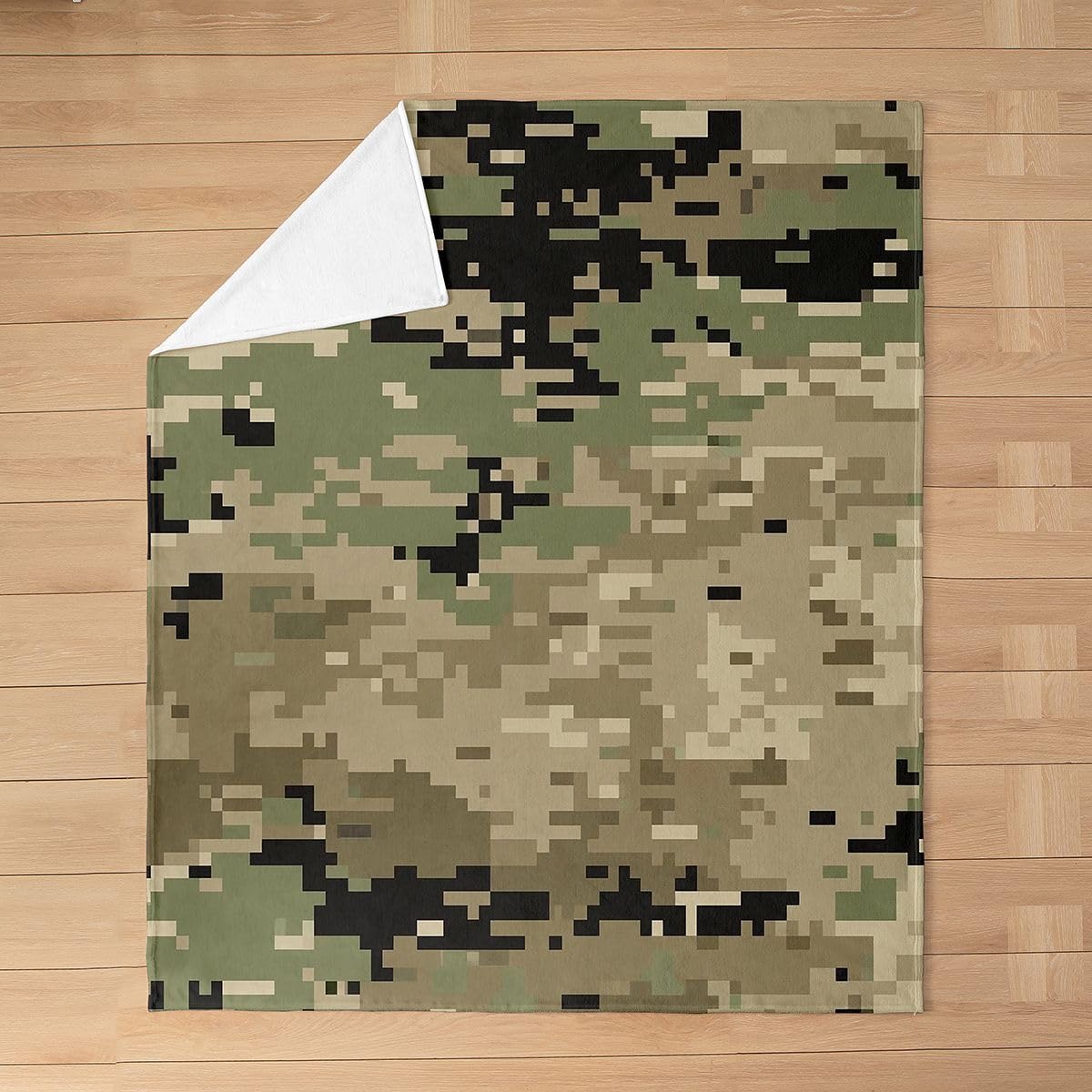 jejeloiu Camouflage Print Flannel Fleece Throw Blanket Camo Baby 30"x40" Army Camo Fleece Throw Blanket for Kids Women Men Military Style for Bed Couch Chair Living Room Bedroom Decor