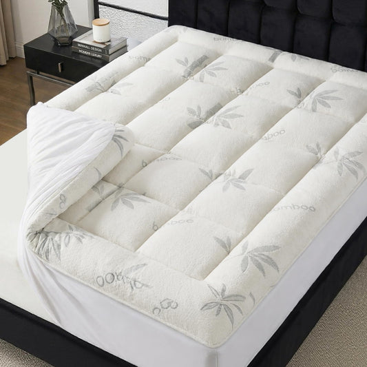 TREEFAIRY King Size Mattress Topper - Rayon Made from Bamboo Thick Pillow Top Mattress Pad with Stretchable Pockets for 6-16 inches Mattress, Light Grey