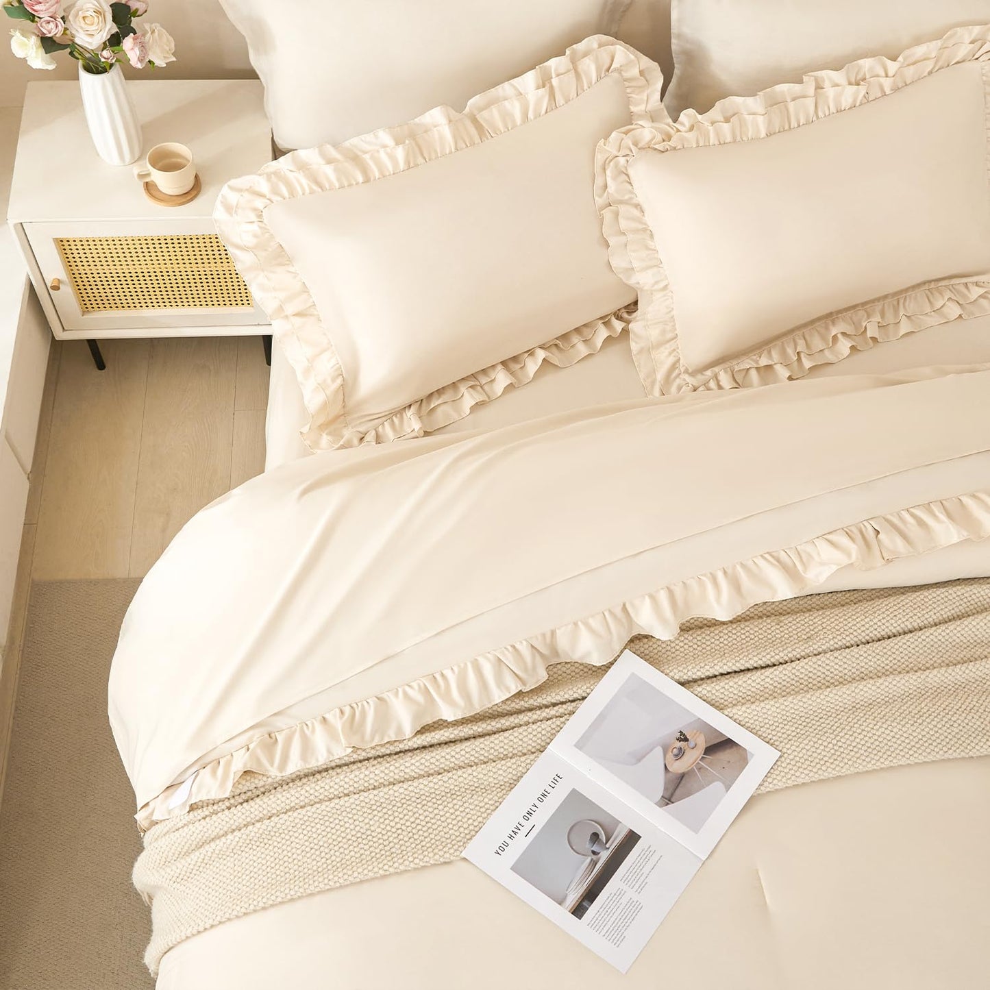PERFEMET Queen Size Ruffled Comforter Set Beige 5 Pieces Ruffle Bedding Set Boho Comforter All Season Soft Microfiber Shabby Chic Bed in A Bag Women Men (Beige, Queen)