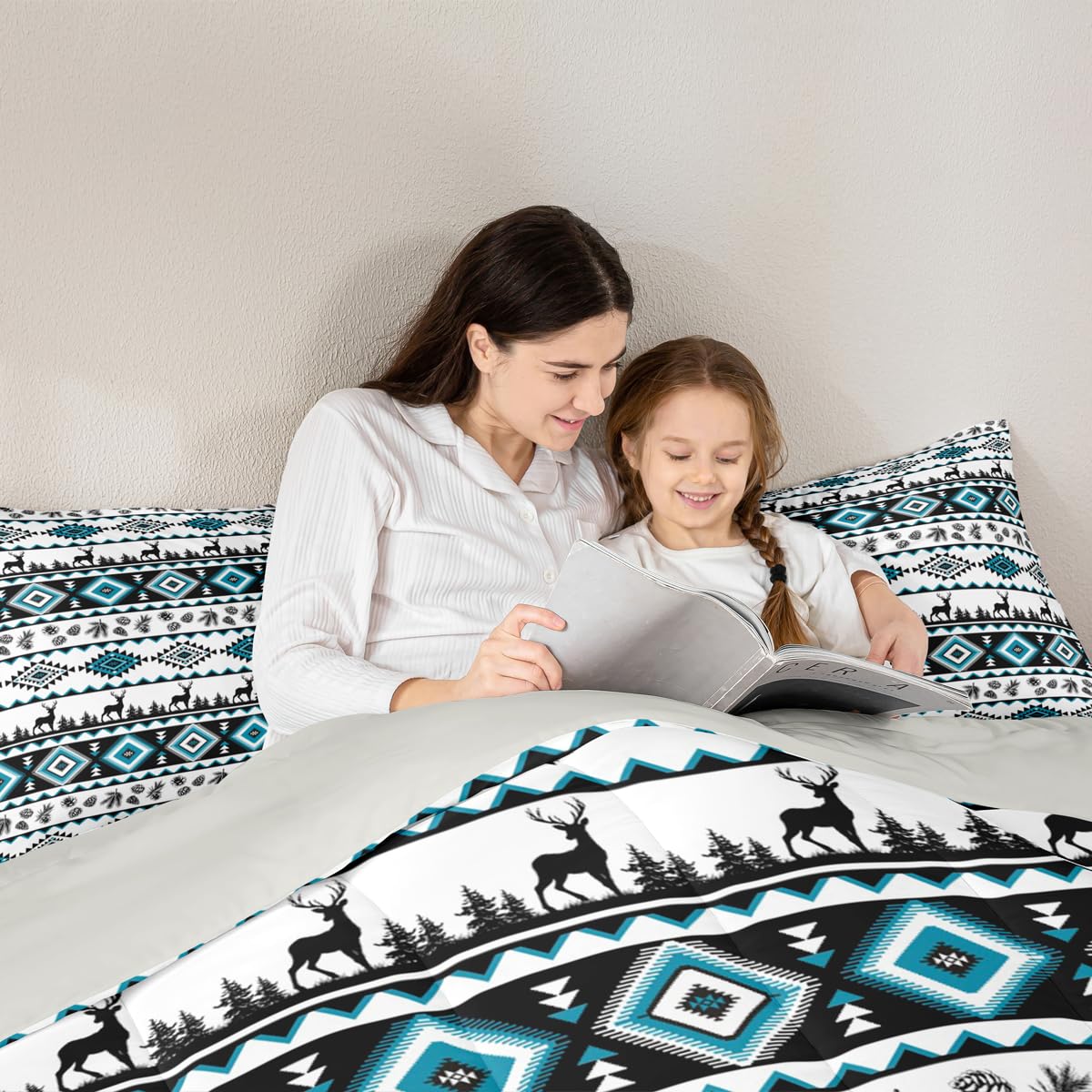 Deer Silhouettes Comforter Set Queen Size ,Aztec Abstract Geometric Print Down Alternative Adults Room Decor,Western Elk Animals Southwest Tribal Ethnic Ultra Soft Microfiber Inner Fill 3Pcs Bedding
