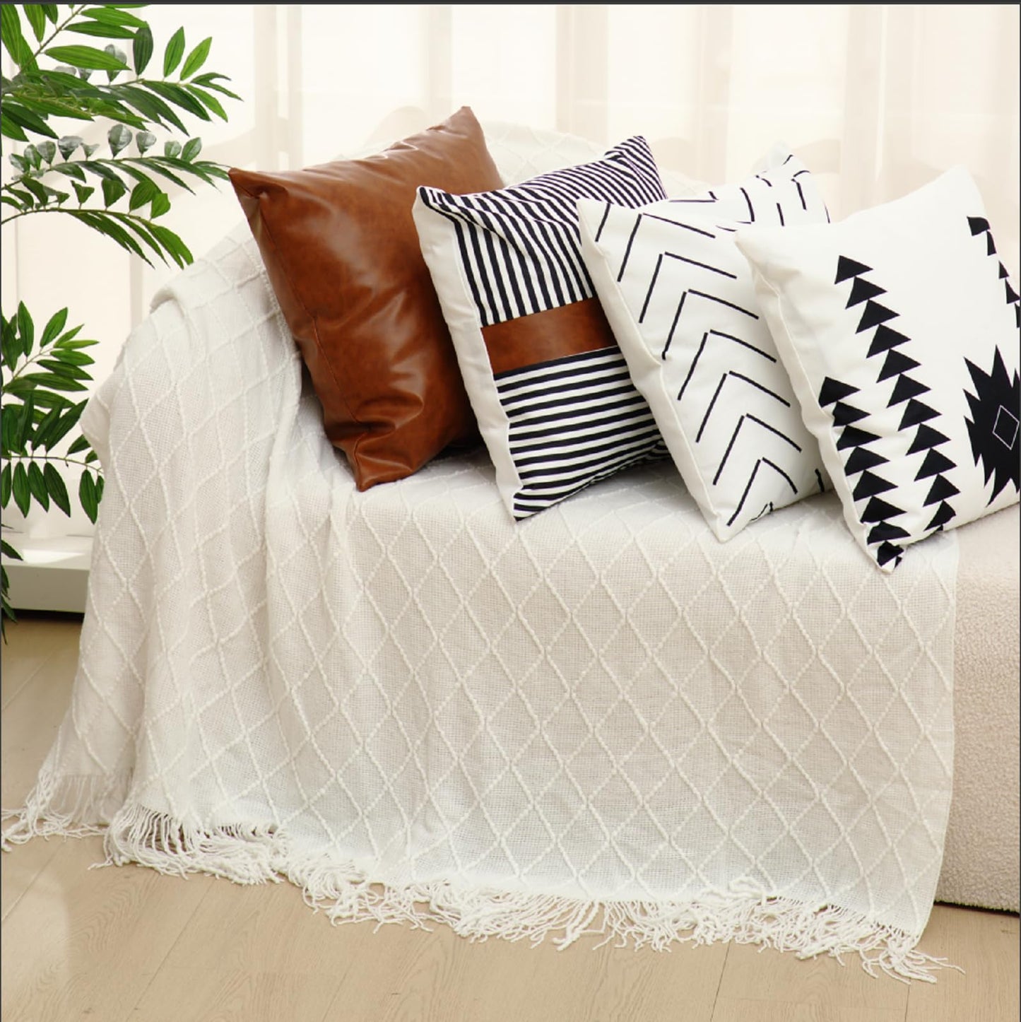 Mixweer Boho Throw Blanket and Pillow Cover Set, Beige Knitted Throw Blanket and Linen Pillow Cover Soft Sofa Couch Cushion for Home Farmhouse Sofa Bed Holiday Decoration
