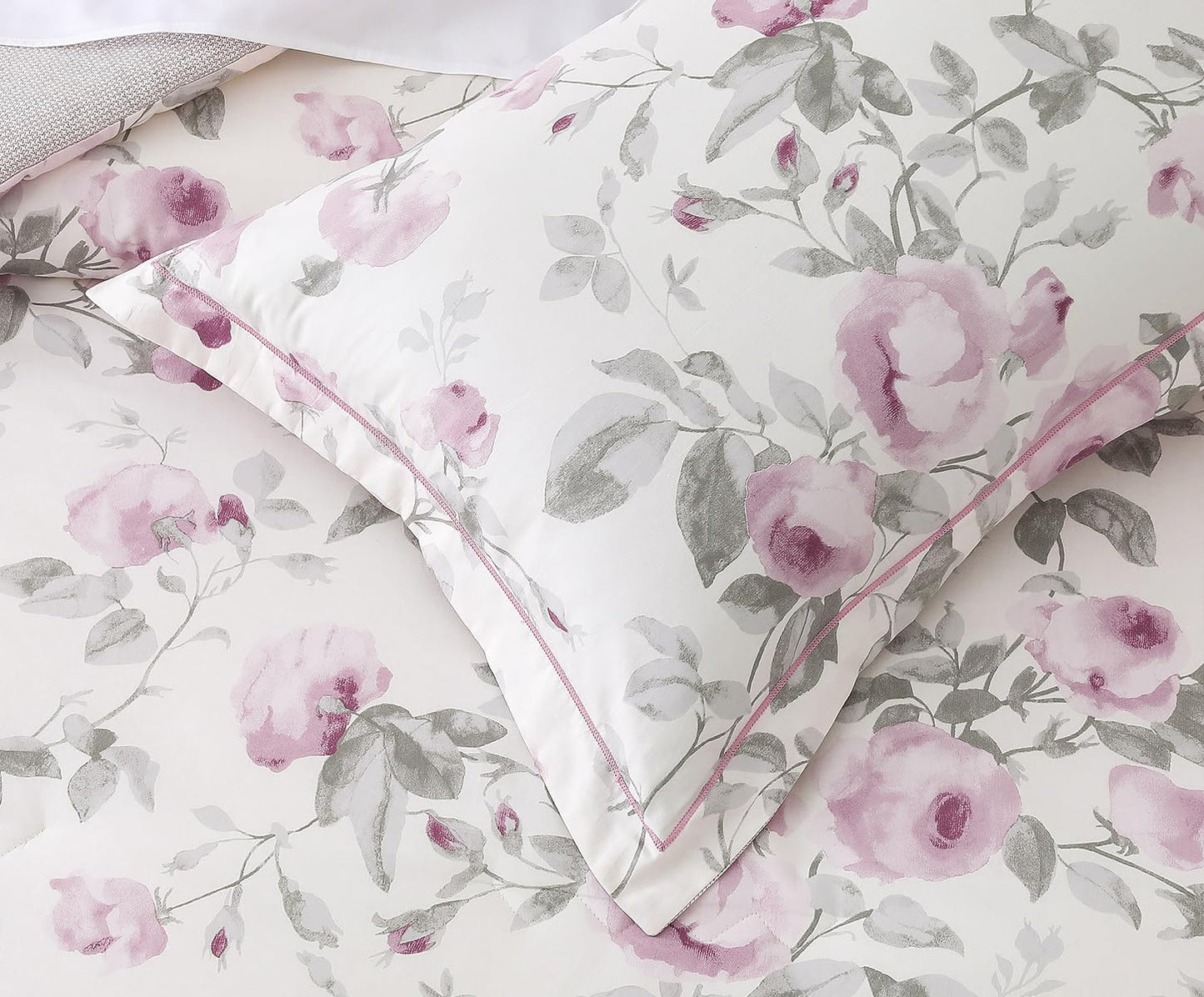 SLEEPBELLA Comforter Queen Size, 600 Thread Count Cotton White Print with Purple Flowers Reversible Comforter Sets, Down Alternative Bedding Set 3Pcs(Queen, Purple Floral)