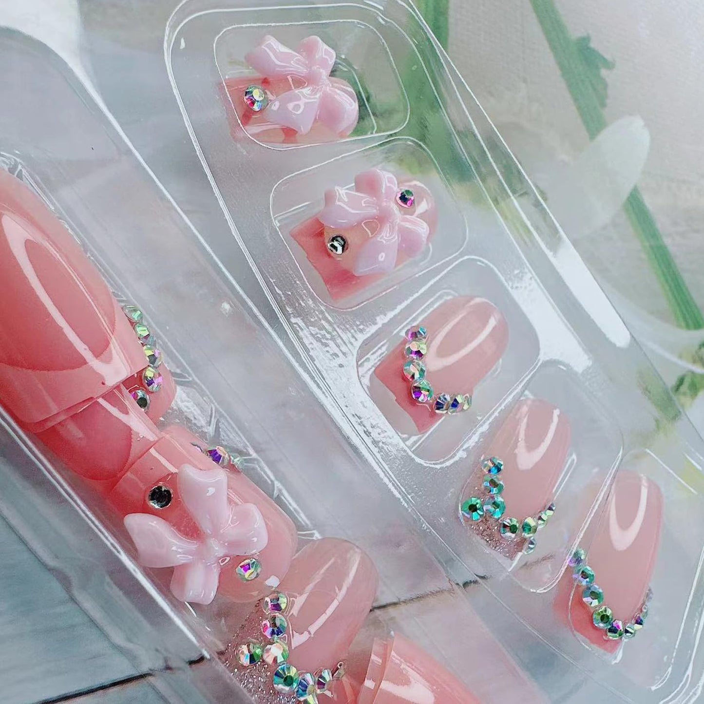 24Pcs Handmade Press on Nails Short Square with Charms Pink Bow Fake Nails French Nails Press ons 3D Rhinestone Sparkling Design Cute Bow Stick on Nails Tip Shiny for Women Daily Wear
