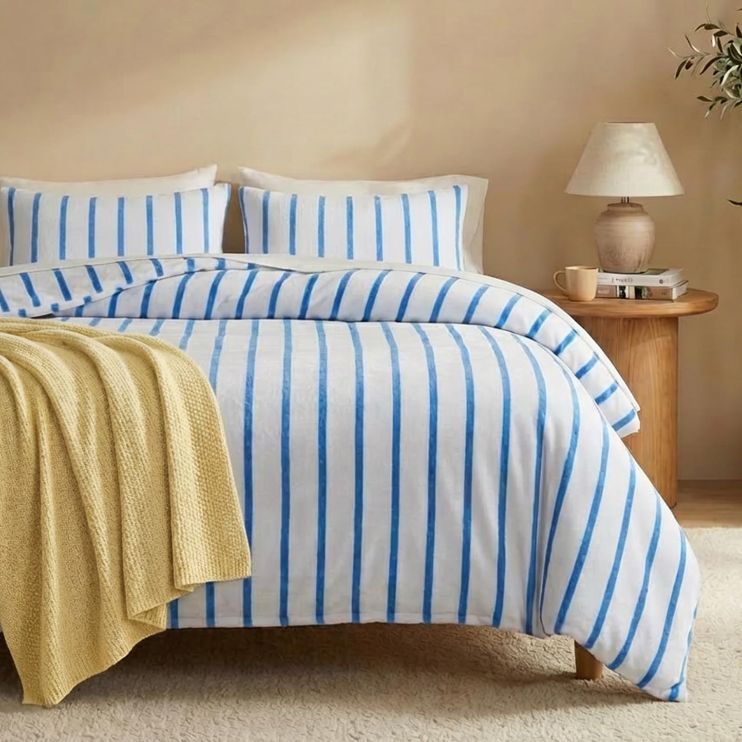 Bedbay Blue Striped Comforter Set King Size Microplush Fleece Bedding Set Ultra Soft & Warm Flannel Velvet Comforter Set 3 Pcs Blue White Stripes Pattern King Bed Set for All Seasons
