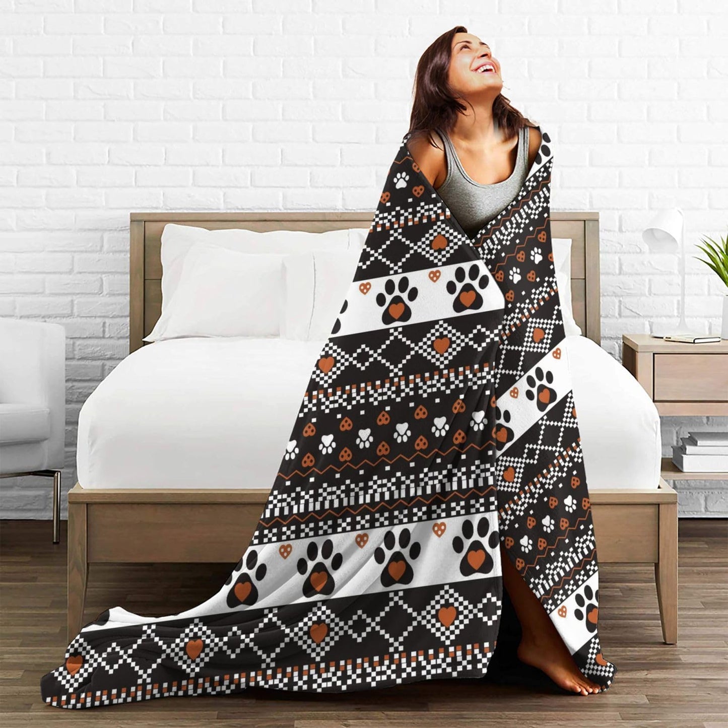 Lovira Dog Throw Blanket Dog Paw Print Throw Blankets Gifts Stuff Decor Flannel for Lover Men Women 40"x50"