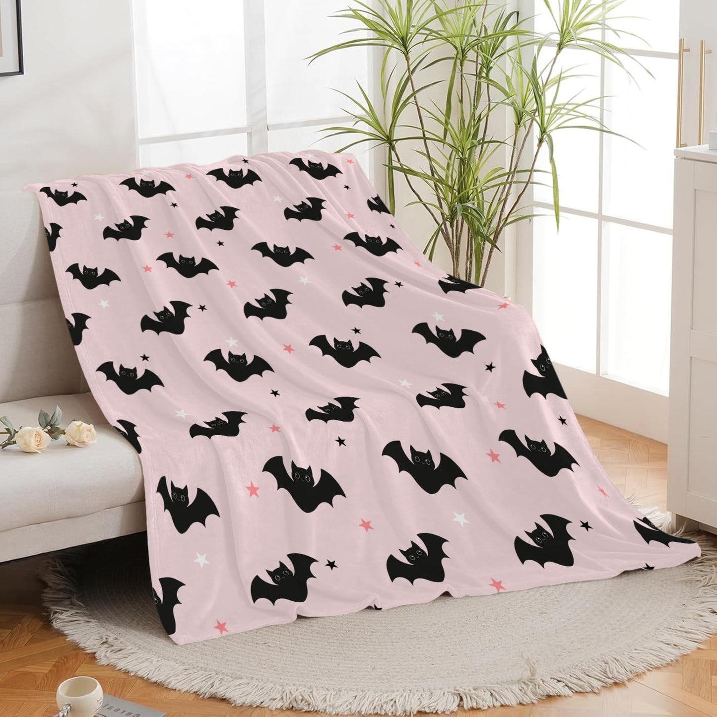 Lovira Pink Bat Throw Blanket Bats Print Throw Blankets for Couch Sofa Bed Stuff Decor Soft Cozy Fleece Plush Warm Flannel Bedding for Lover Men Women Boys Girls 40"x50"