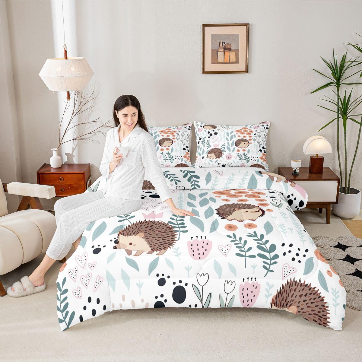 Erosebridal Kawaii Hedgehog Bedding Set Twin,Cartoon Hedgehog Comforter Set for Kids Girls Boys,Cute Love Heart Leaf Flower Comforter Set,Paw Print Animal Quilt Bed Set with 1 Pillow Case