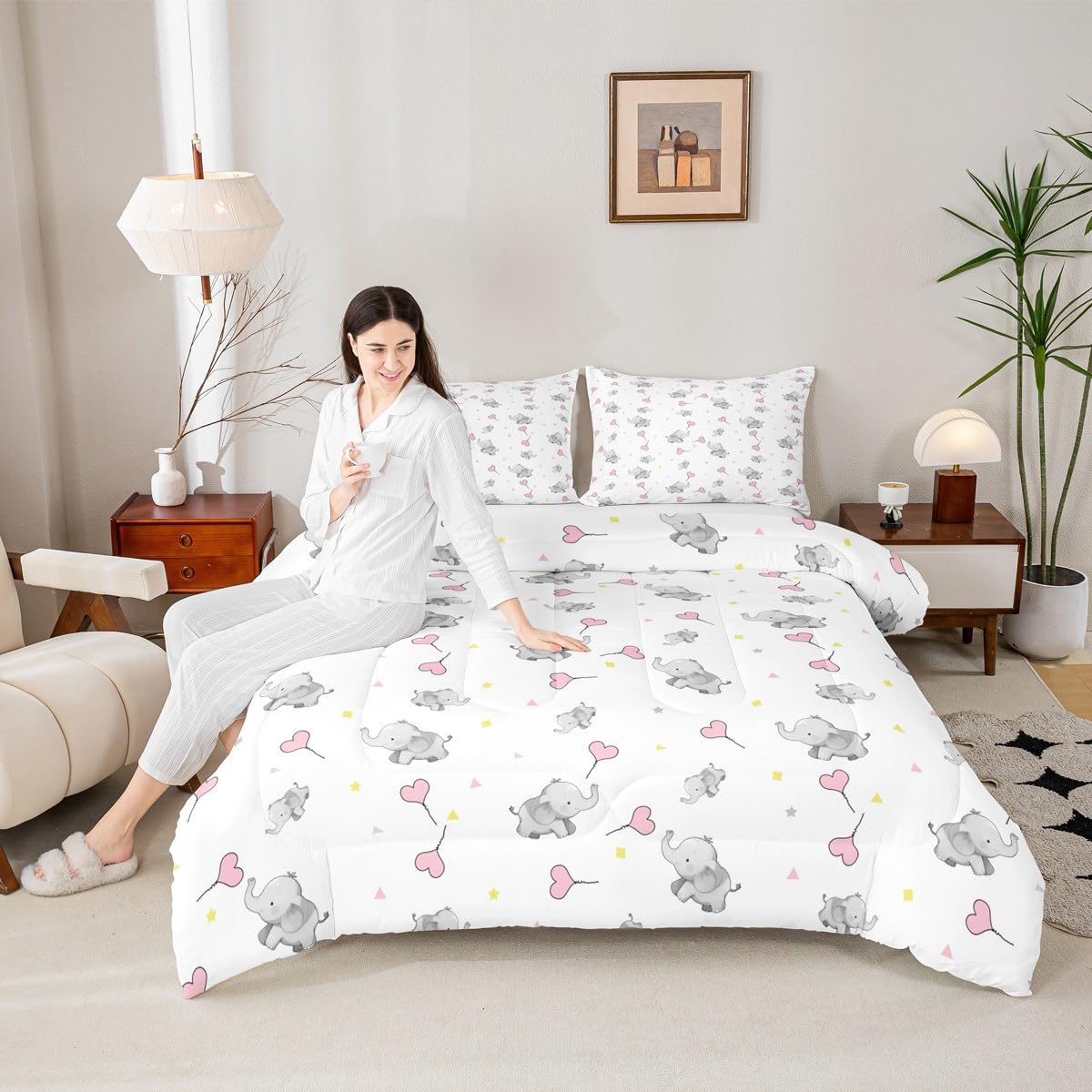 Erosebridal Lovely Elephant Comforter Set for Kids Girls Boys Teens Bedroom,Love Heart Down Comforter for All Season, Kawaii Animal Bedding Set, Cartoon Style Triangle Quilt Full Size