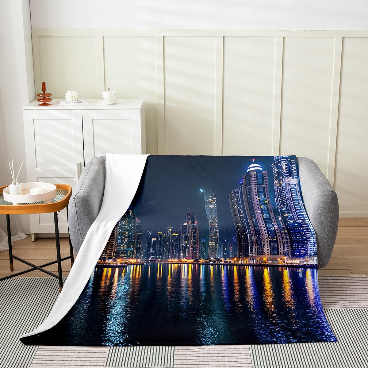 Erosebridal Modern City Building Fleece Blanket Famous Urban House Blanket American Cityscape Throw Blanket Structure Water City Lights Fuzzy Blanket for Adult Teens Baby 30X40