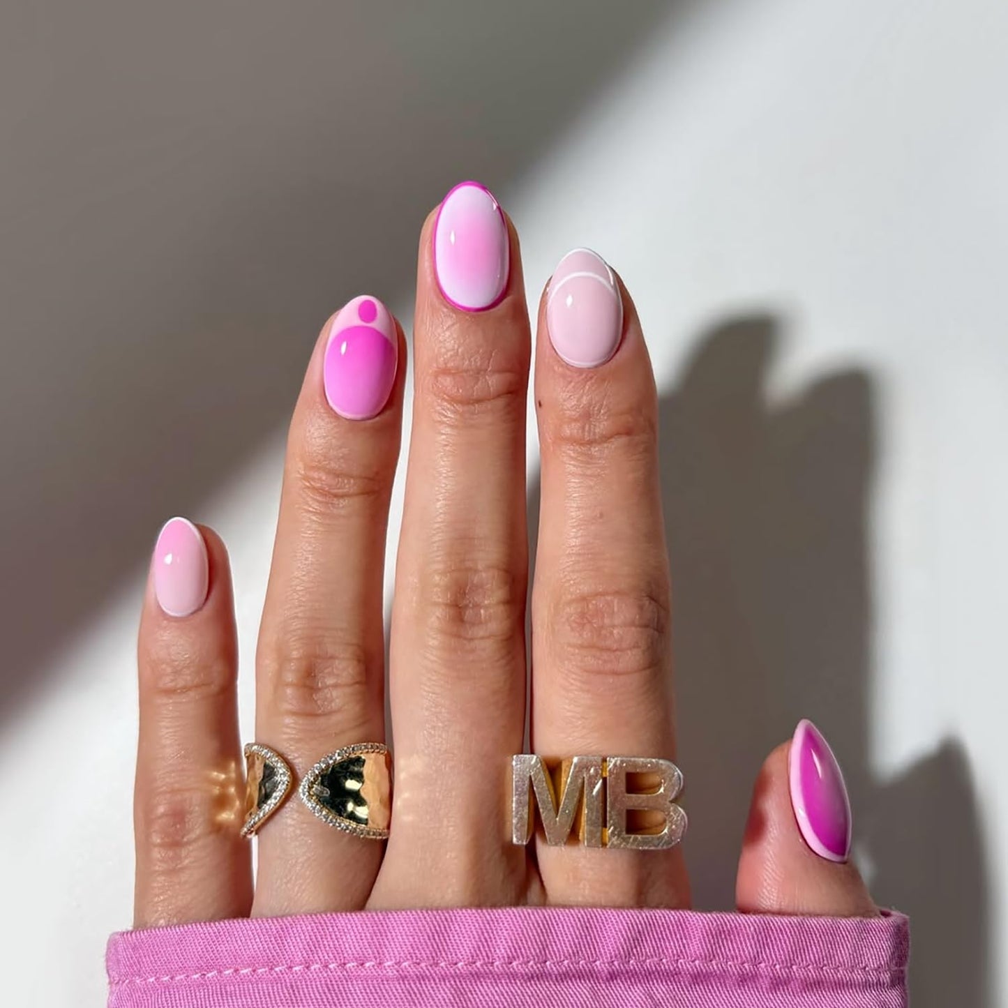 Pink Almond Press On Nails Short French Tip Fake Nails Acrylic Nail Press Ons Full Cover False Nails With Artificial Glossy Designs Pink White Glue On Nails Short Stick On Nail For Women