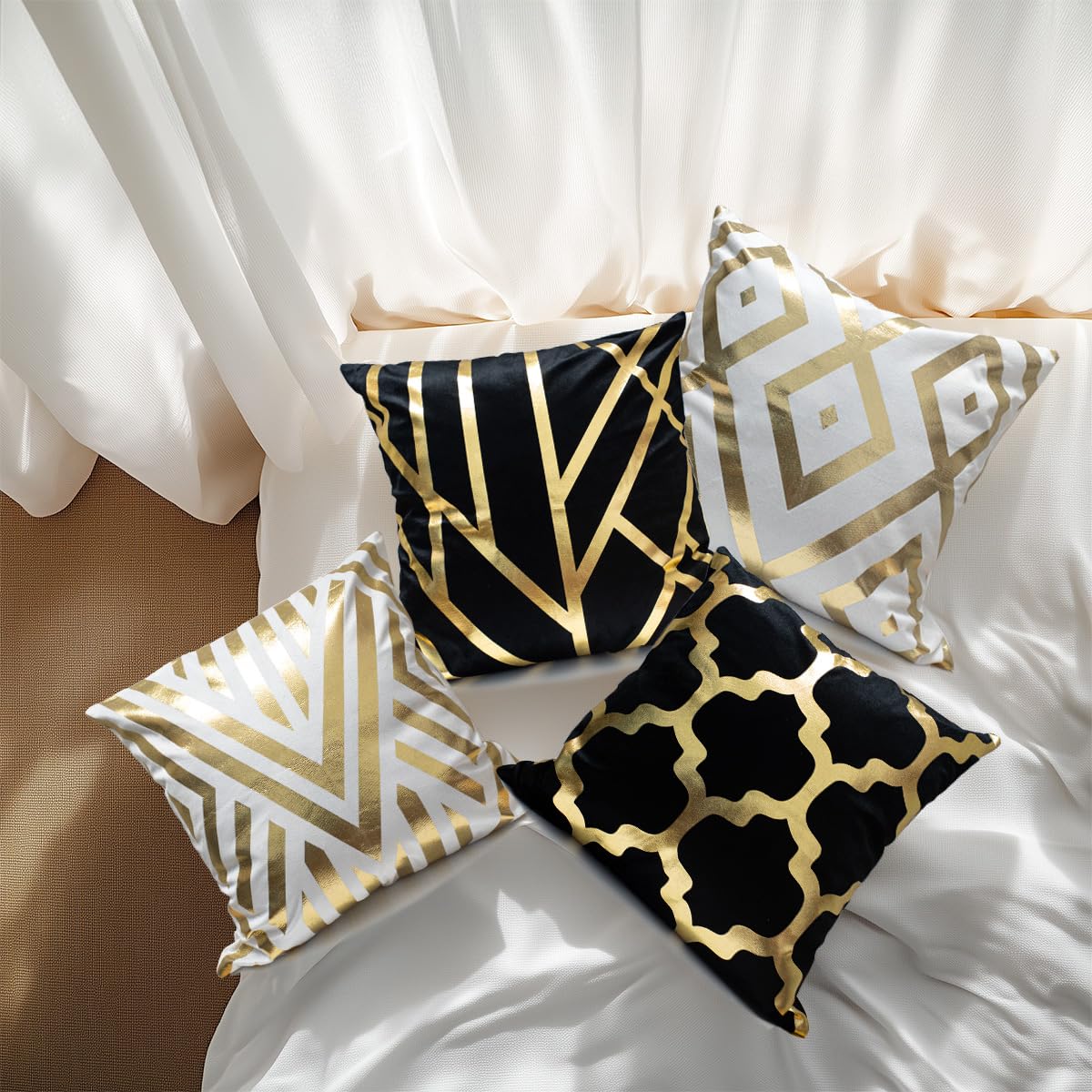 4Pcs Home Decorative Pillow Covers, Gold Foil Throw Pillow Geometric Square Cushion Covers Decor 18x18 inch Living Room Home Room Decor for Car Bed Couch (Black White and Gold)