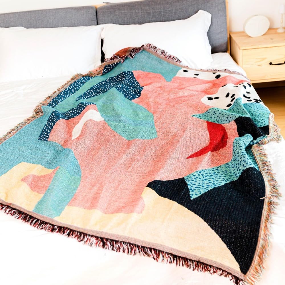 Cuiforest Throw Blanket for Chair Sofa Camping Blanket Multifunctional Tapestry Decorative -Reversible Comfy Breathable All Seasons Couch Bedroom Decor (Pink)