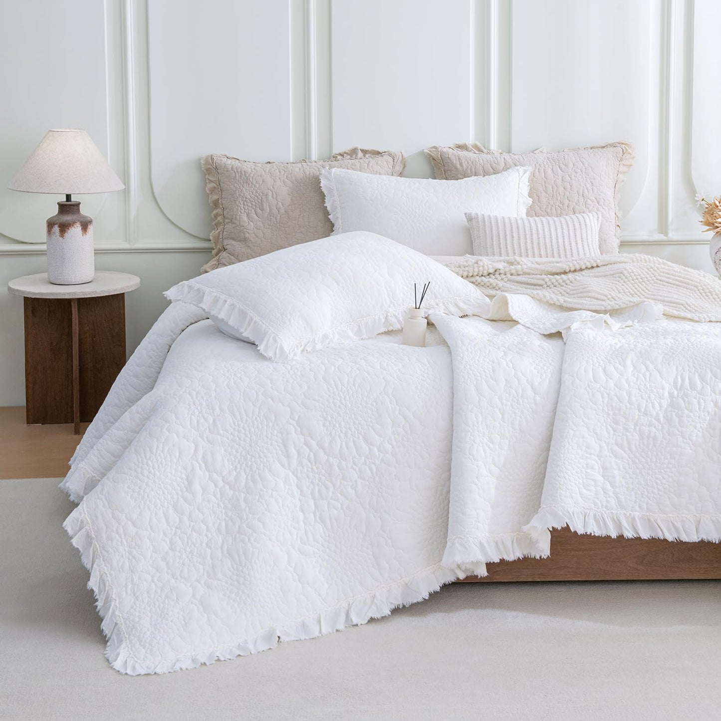 QSH Bright White Stonewashed Cotton Oversized King Quilt Bedspread Set(120"x120"),3PCs Shabby Ruffled Quilt California King,Ultra Soft Lightweight Crinkled Farmhouse Chic Bedspread Coverlet Bed Set