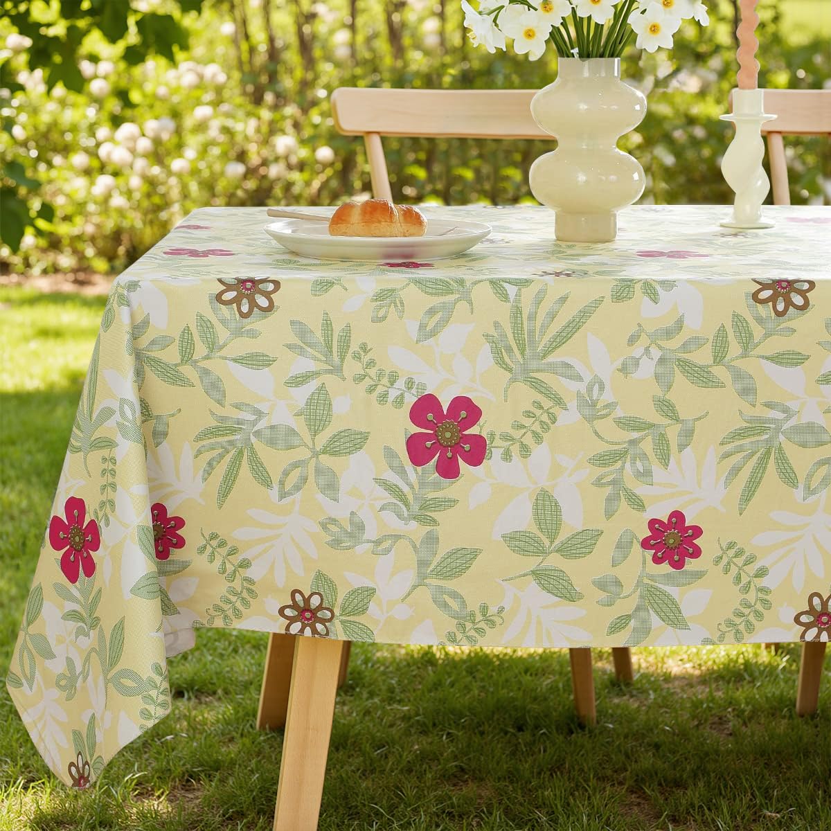 SASTYBALE Spring Summer Vinyl Tablecloth with Flannel Backing Rectangle 52 x 70 Inch, Waterproof Eucalyptus Leaves Table Cloth, PVC Plastic Table Cover for Dining, Party, Picnic, Outdoor