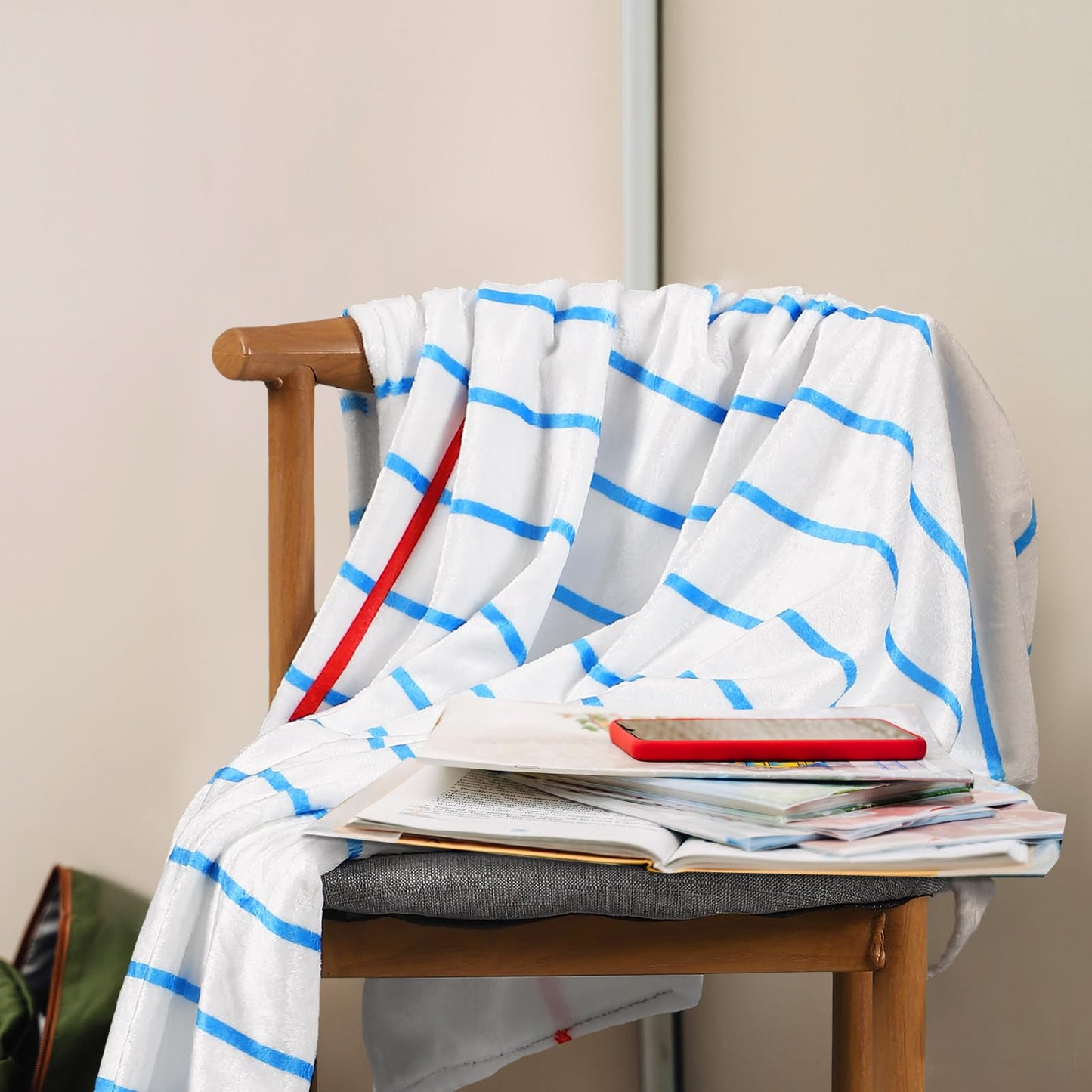 HunnmingRe Notebook Throw Blanket Teacher Appreciation Gifts Classroom Reading Room Plush Lightweight Fleece Throw Blanket 60 x 50 Inches for Classroom Back to School Couch Room Sofa(Paper)