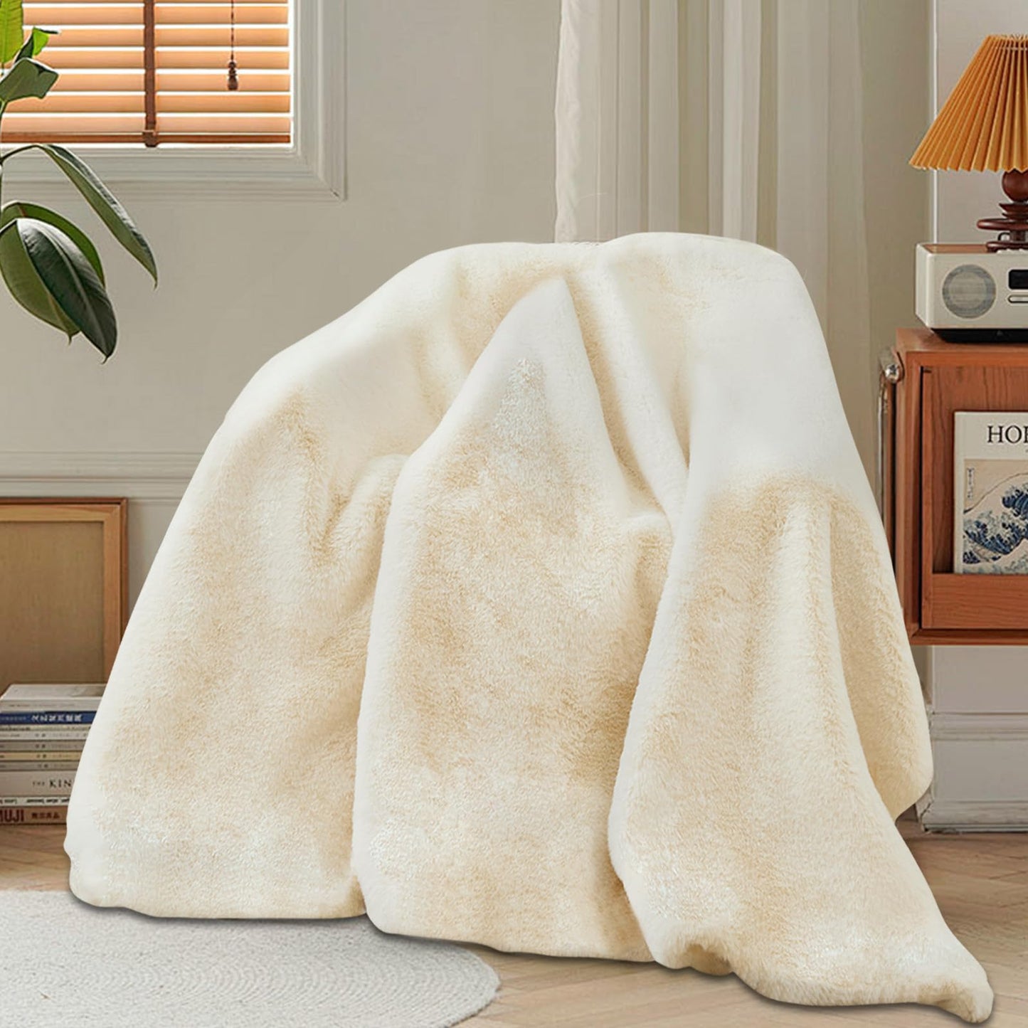 LiveGo Luxury 1000GSM Faux Mink Cashmere Throw Blanket, Super Heavy Warm Cozy Blankets for Couch Bed Sofa, Plush Elegant Soft Reversible Mink Blanket for Living Room Bedroom (Off-White, 100x160cm)