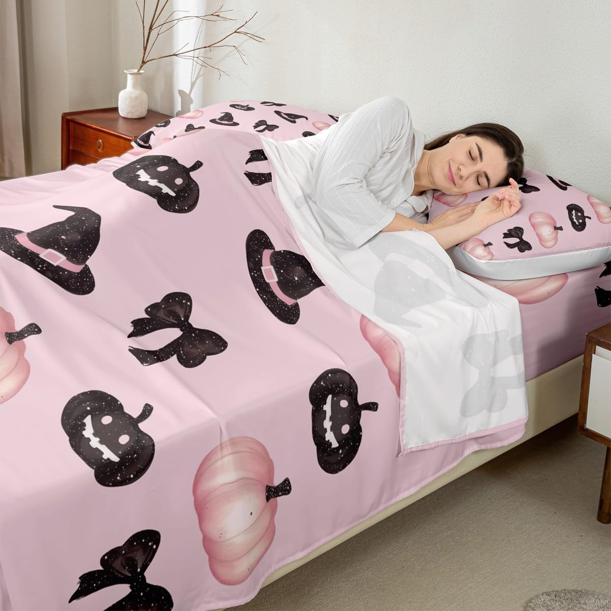 Feelyou Pink Halloween Bed Sheets Sets Full Size Kids Boys Girls Black Bowknot Bedding Set Halloween Decor Bed Sheet Set with 16-Inch Deep Pockets Trick or Treat 4Pcs with 2 Pillow Cases