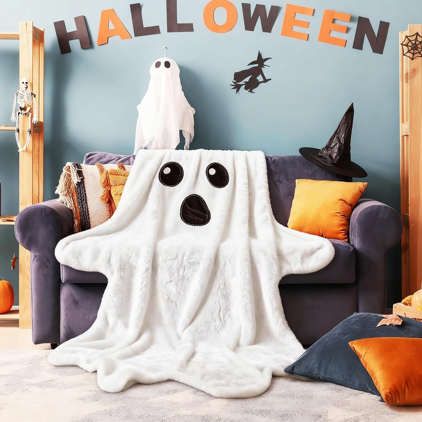 JarThenaAMCS Halloween Fuzzy Flannel Blanket 50 x 60 Inch Cute White Ghost Shaped Decorative Throw Blanket for Home Chair Soft Couch Bed