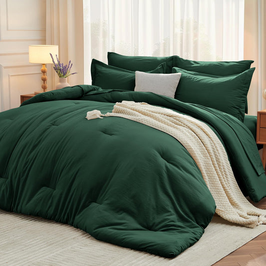 MUXHOMO 7 Pieces King Comforter Set, Soft Bed in a Bag King Size, All Season Bedding Set with Comforter, Flat Sheet, Fitted Sheet, Pillowcases & Shams, Dark Emerald Green
