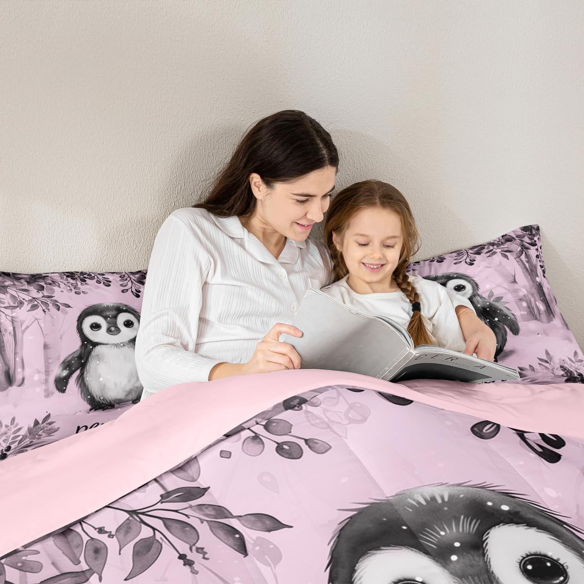 Erosebridal Pink Kawaii Penguins Comforter Set Queen Antarctic Animal Pattern Bedding Set Cartoon Penguin Comforter for Kids Boys Girls,Winter Snowy Forest Quilt Duvet
