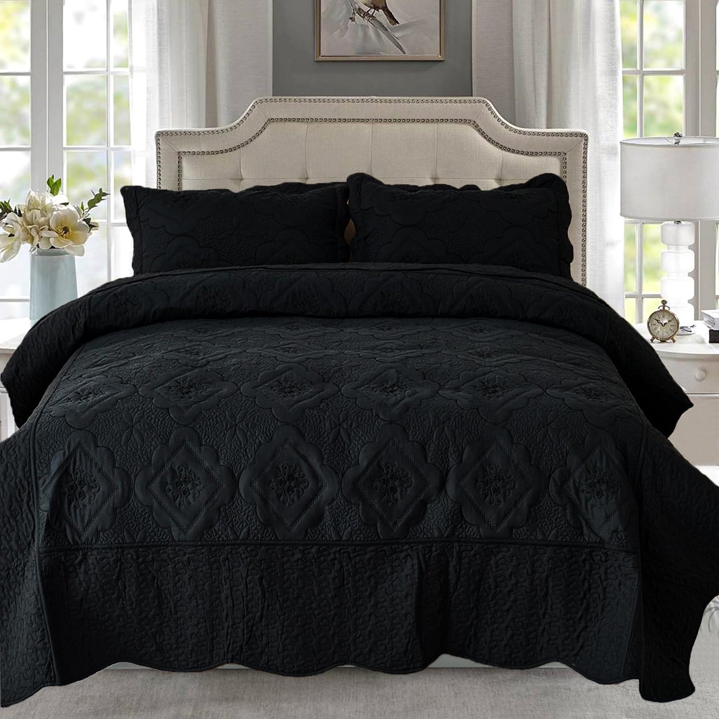 Cmfshape Floral Embroidery Quilt Set,3 Pieces Queen Quilt Bedding Set,Classic Diamond Pattern Quilts,Ultra Soft Lightweight Reversible Bedspread Coverlets for All Season(Black,90"x90")