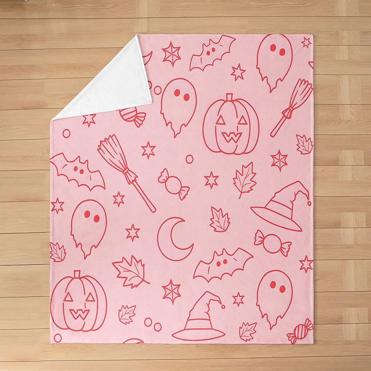 Feelyou Ghost Plush Throw Blanket Halloween Themed Flannel Blanket Throw 50"x60" Trick or Treat All Season Bat for Couch Bed Sofa Spooky Pumpkin Bedroom Decor