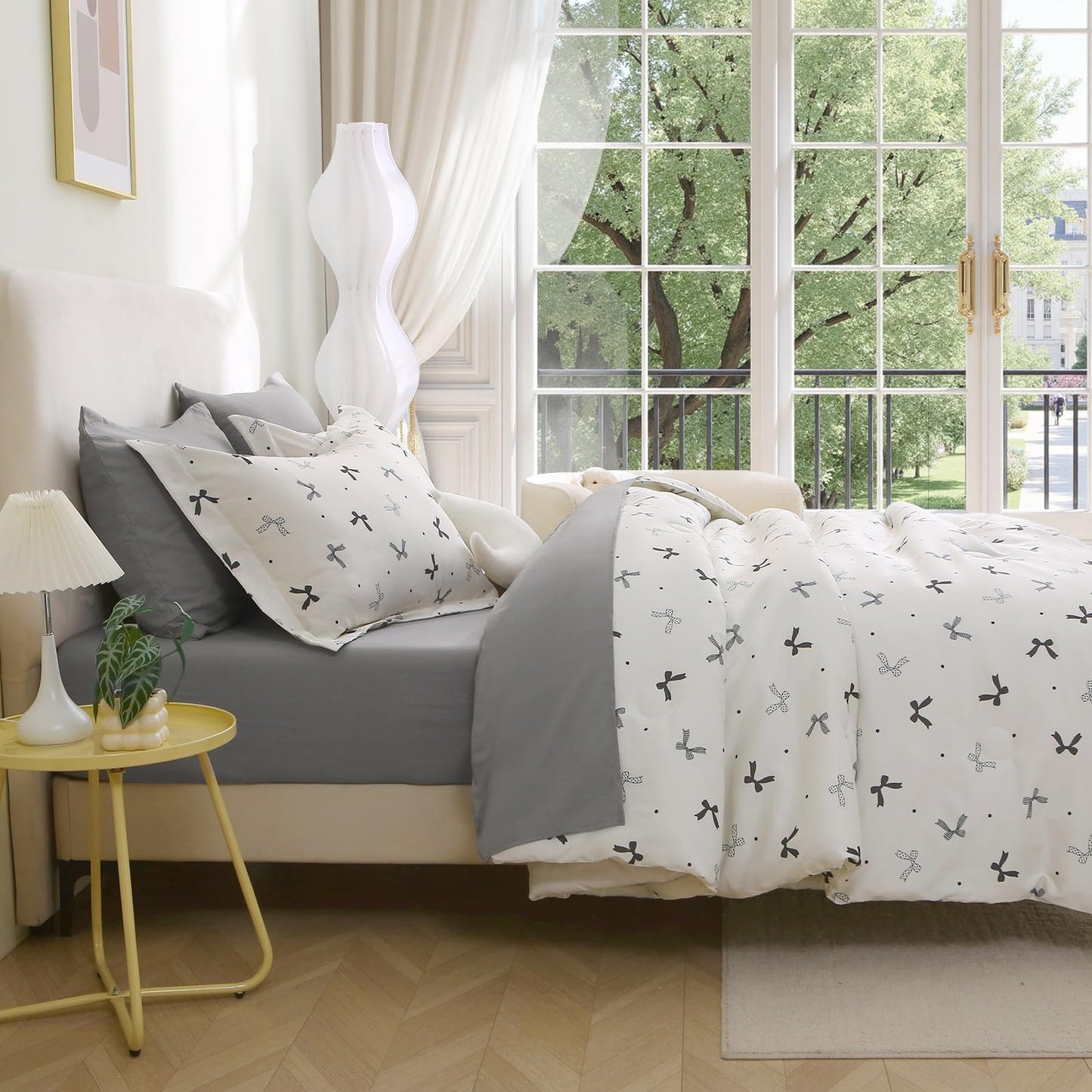 Jameswish 7 Pieces Black Bow Comforter Set for Girls Kids Soft Fluffy Bedding Set Full Size Bed in A Bag as Gifts (1 Comforter, 1 Flat Sheet, 1 Fitted Sheet, 2 Pillowcase and 2 Pillow Sham)